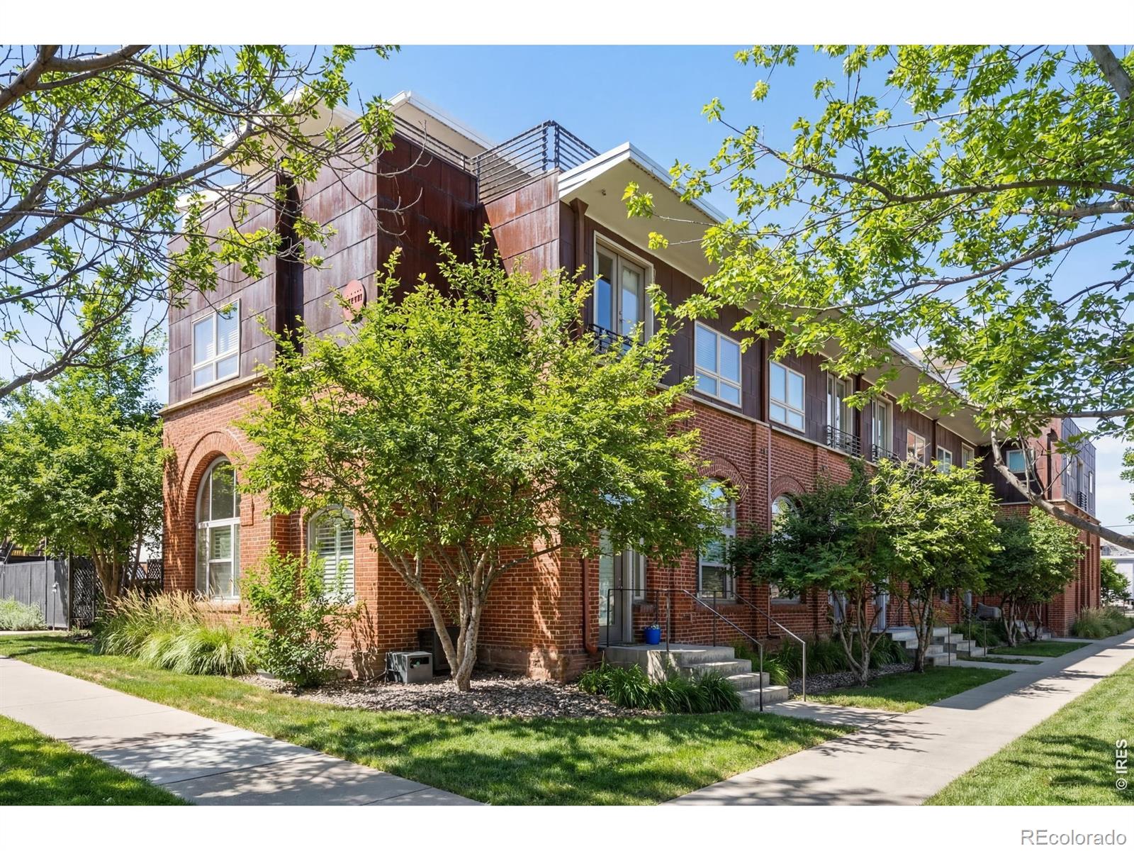 MLS Image #34 for 2501  grove street,denver, Colorado