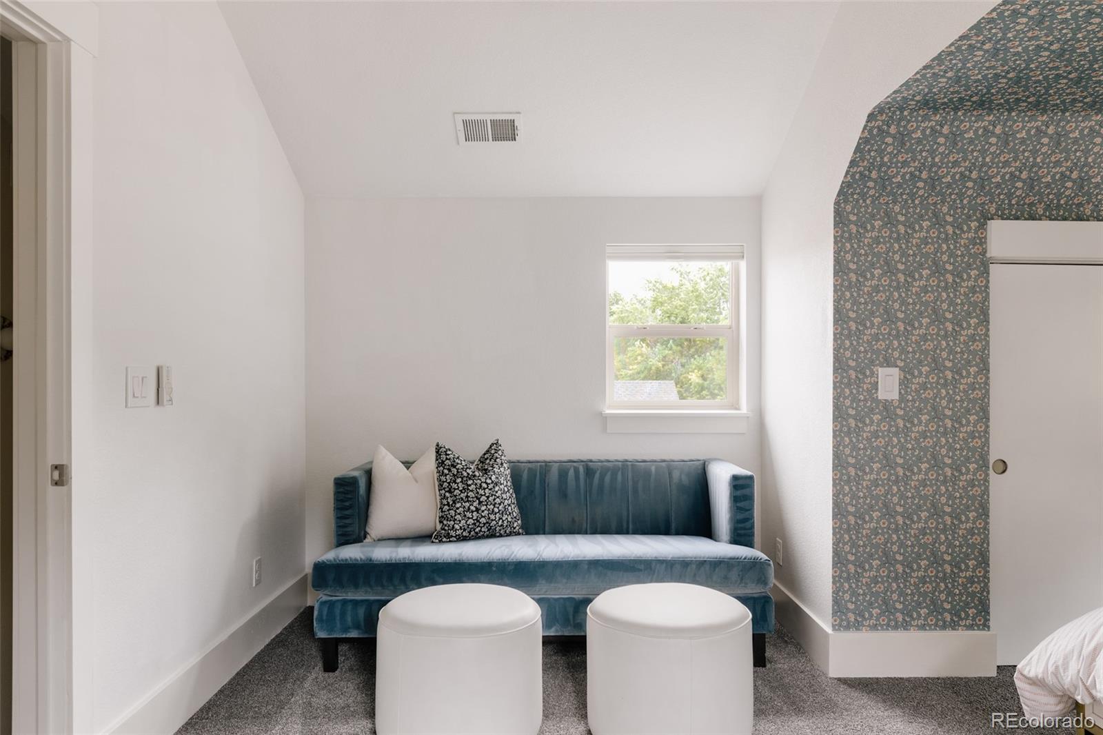 MLS Image #31 for 745 s york street,denver, Colorado