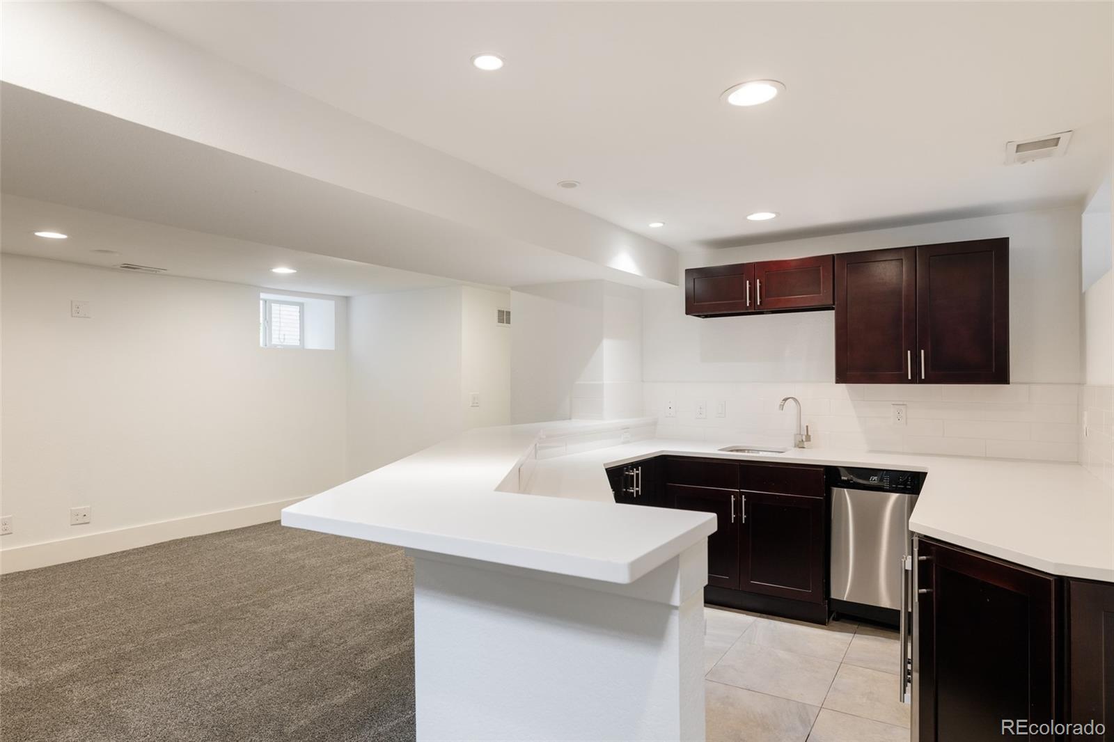 MLS Image #37 for 745 s york street,denver, Colorado