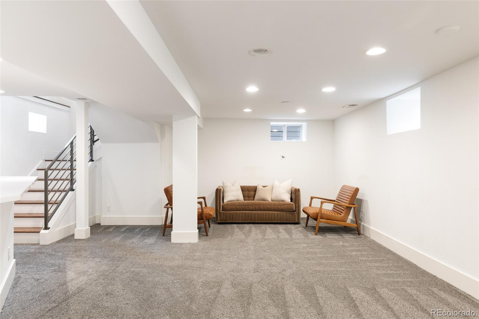 MLS Image #38 for 745 s york street,denver, Colorado