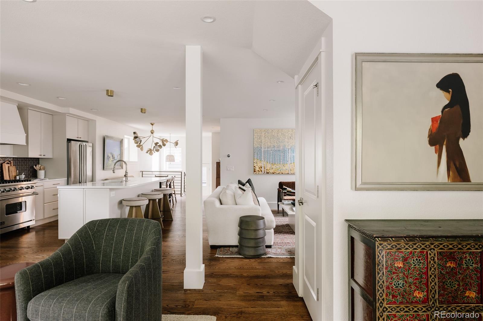 MLS Image #4 for 745 s york street,denver, Colorado
