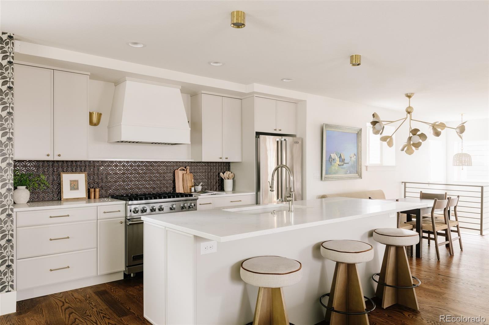 MLS Image #6 for 745 s york street,denver, Colorado
