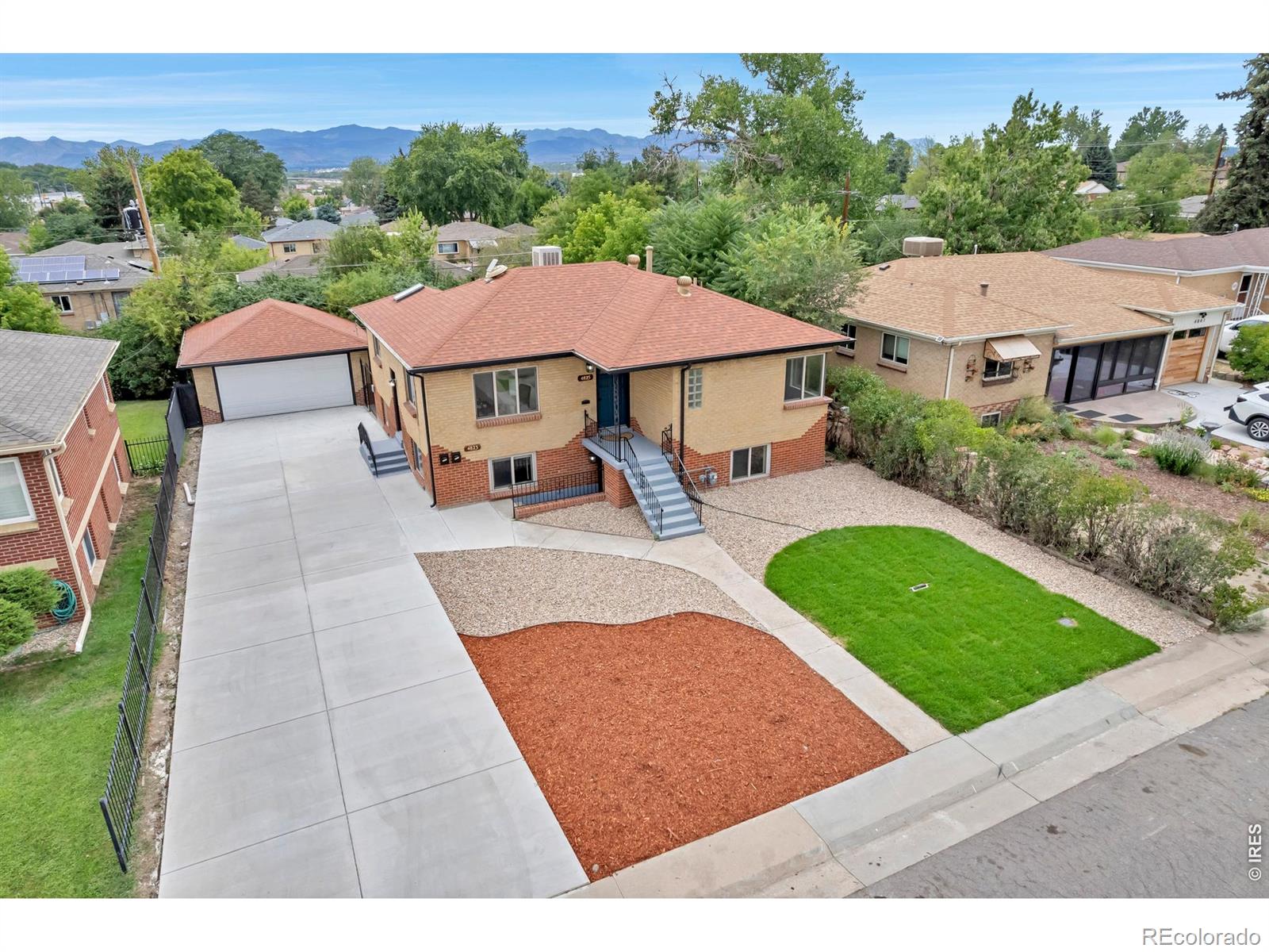 MLS Image #2 for 4823  eaton street,denver, Colorado