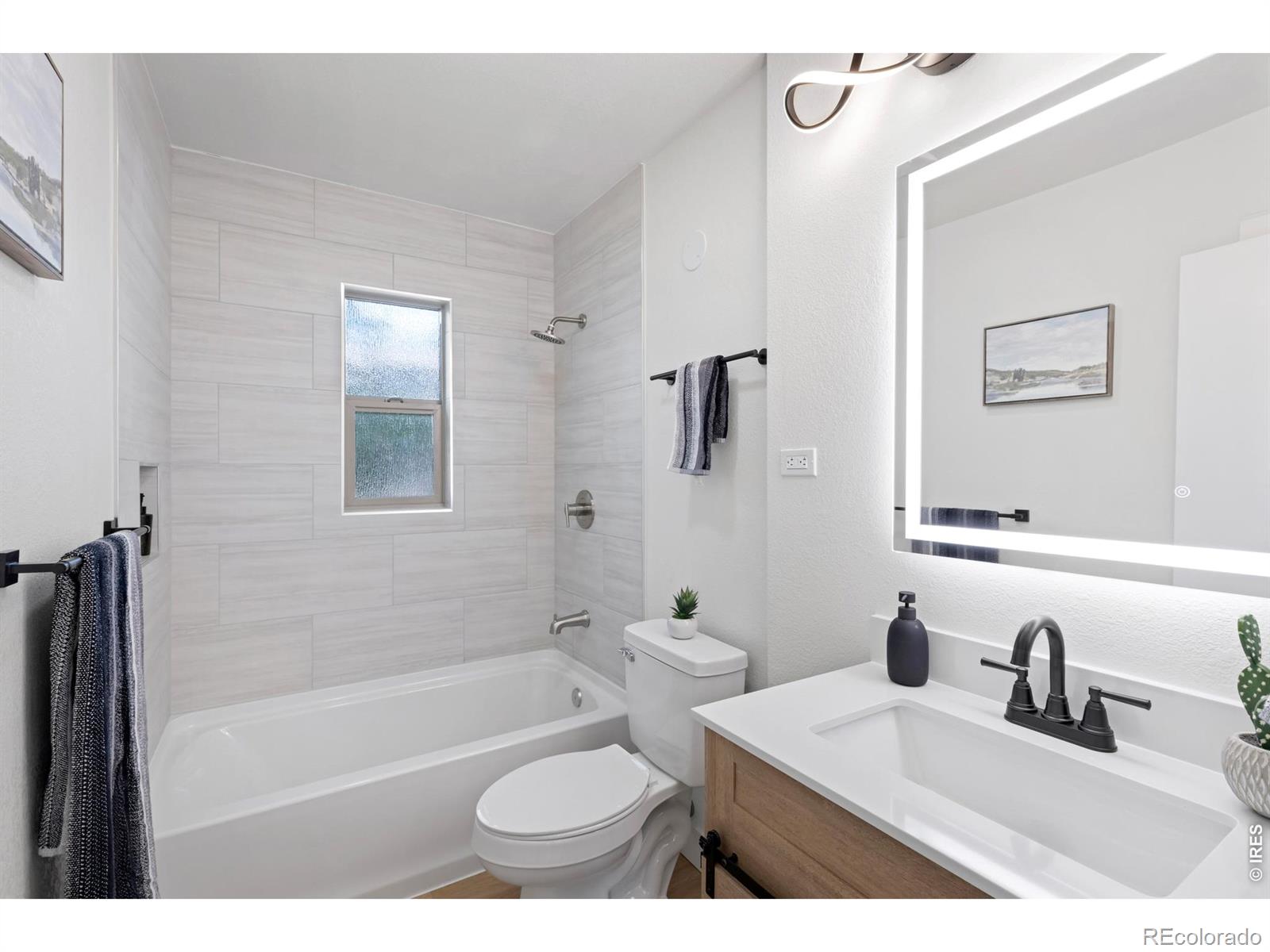 MLS Image #31 for 4823  eaton street,denver, Colorado