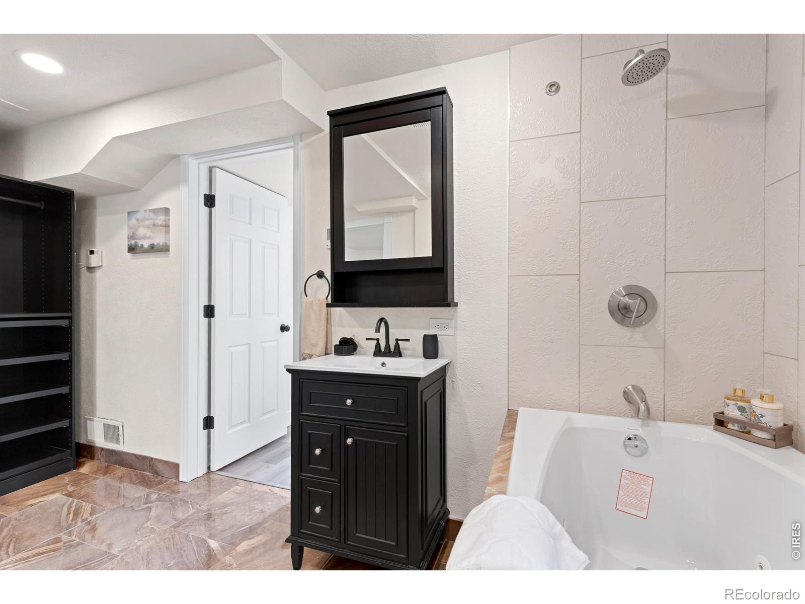 MLS Image #42 for 4823  eaton street,denver, Colorado