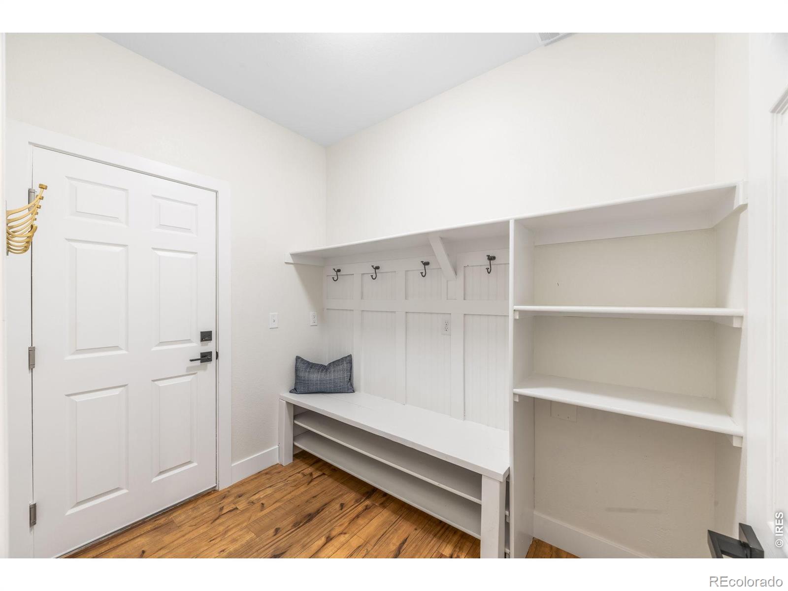MLS Image #16 for 1555  benfleet court,windsor, Colorado