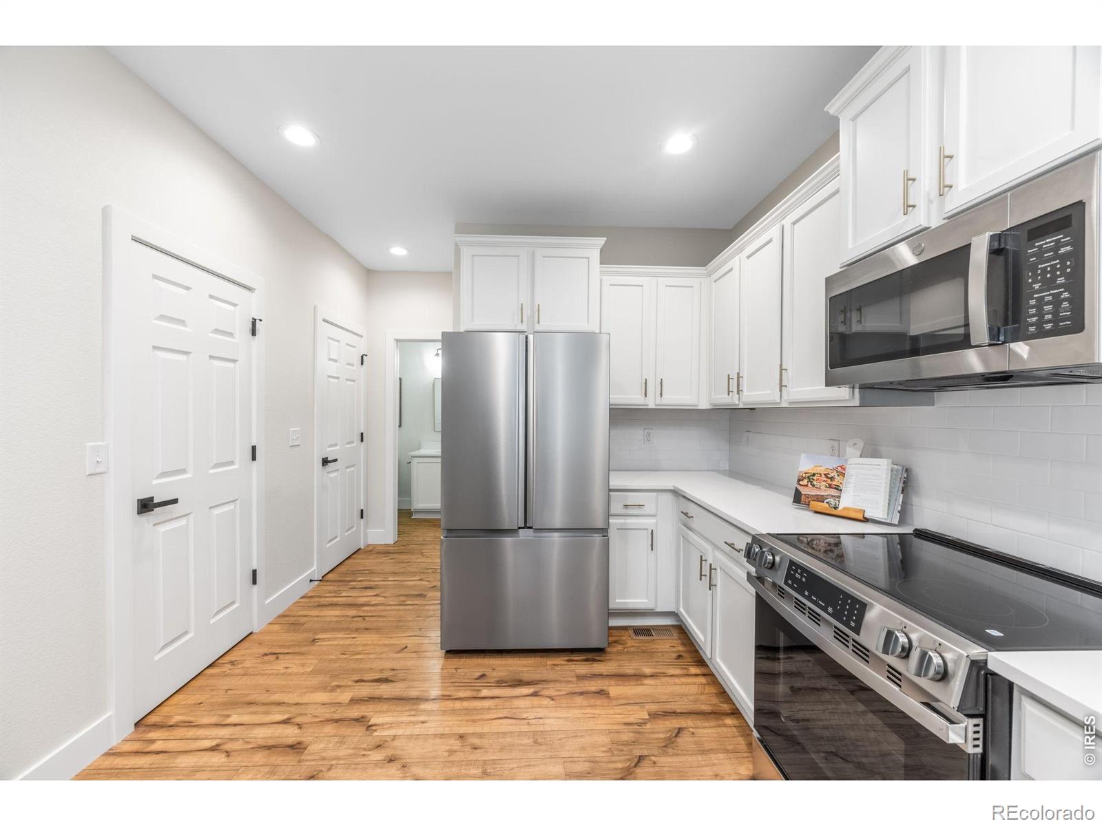 MLS Image #3 for 1555  benfleet court,windsor, Colorado