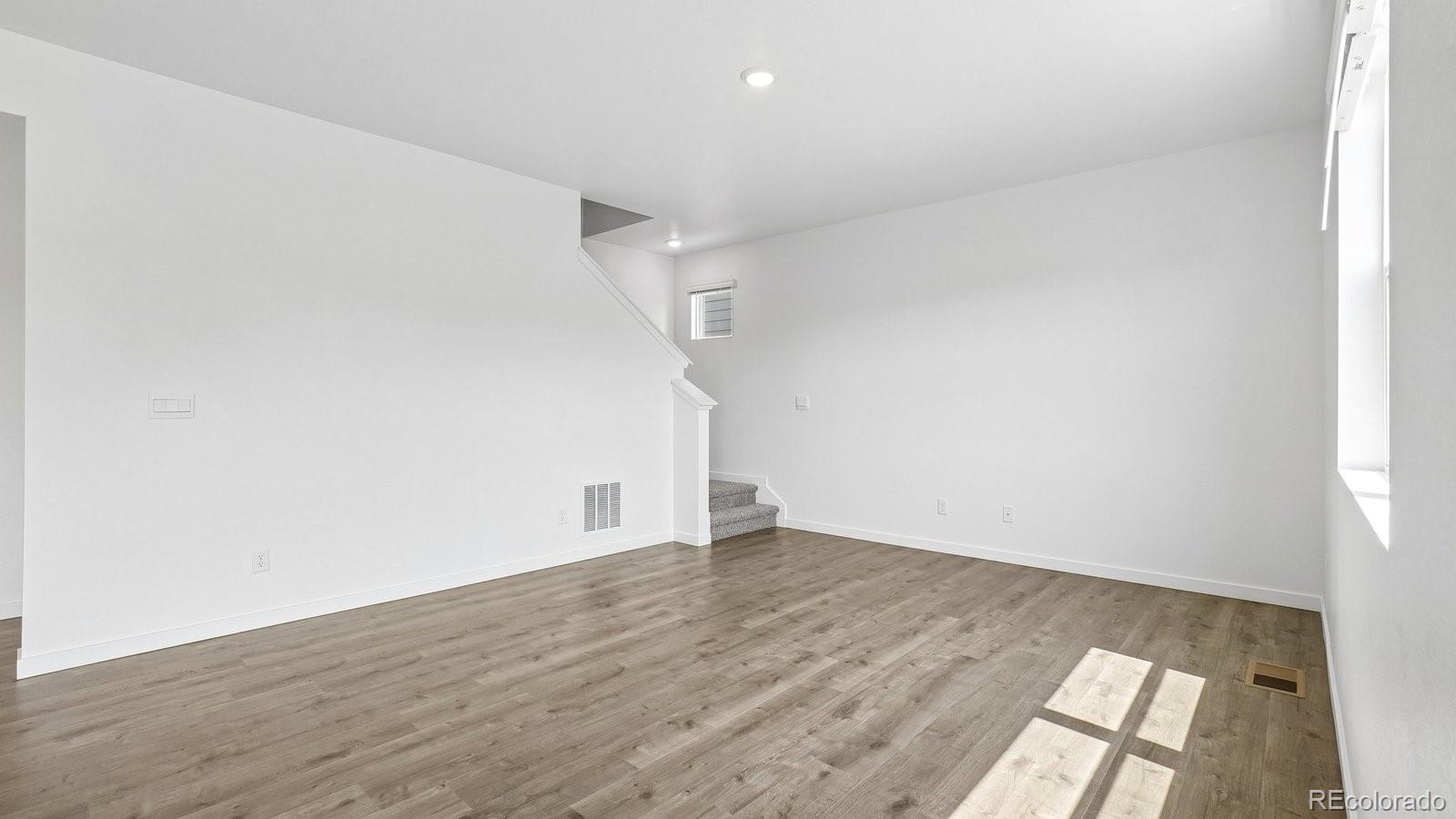 MLS Image #11 for 43113  castle stuart street,elizabeth, Colorado
