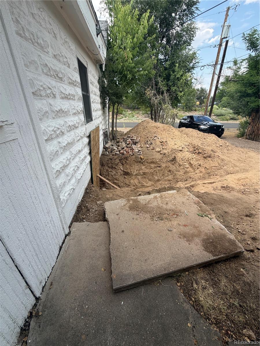 MLS Image #6 for 7414 e 12th avenue,denver, Colorado