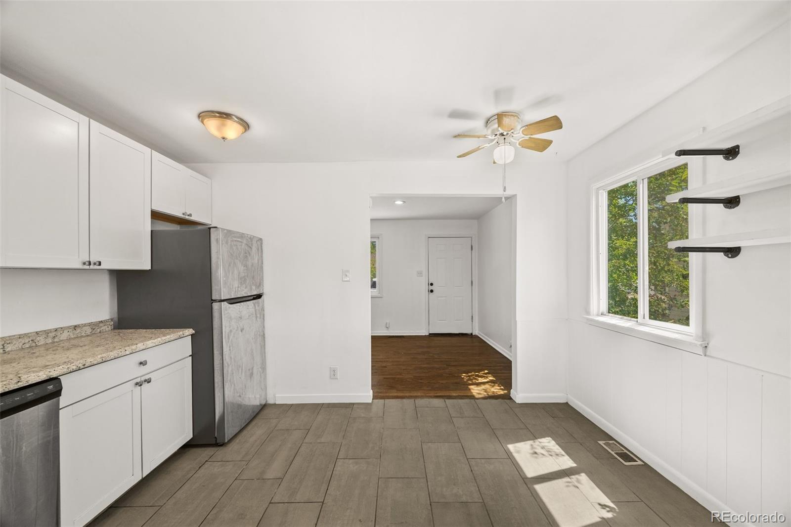 MLS Image #15 for 725  kingston street,aurora, Colorado