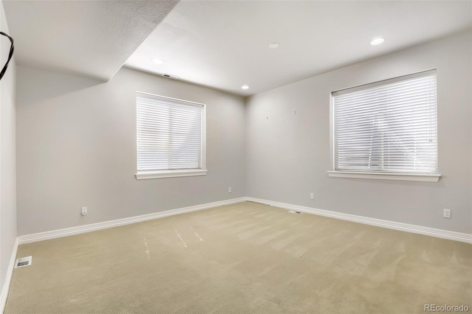 MLS Image #23 for 9889  sunset hill circle,lone tree, Colorado