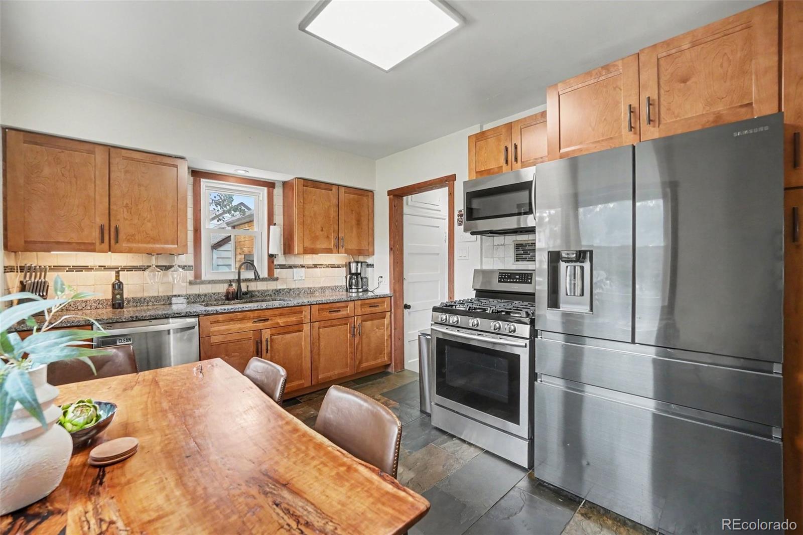 MLS Image #12 for 2636 s pearl street,denver, Colorado