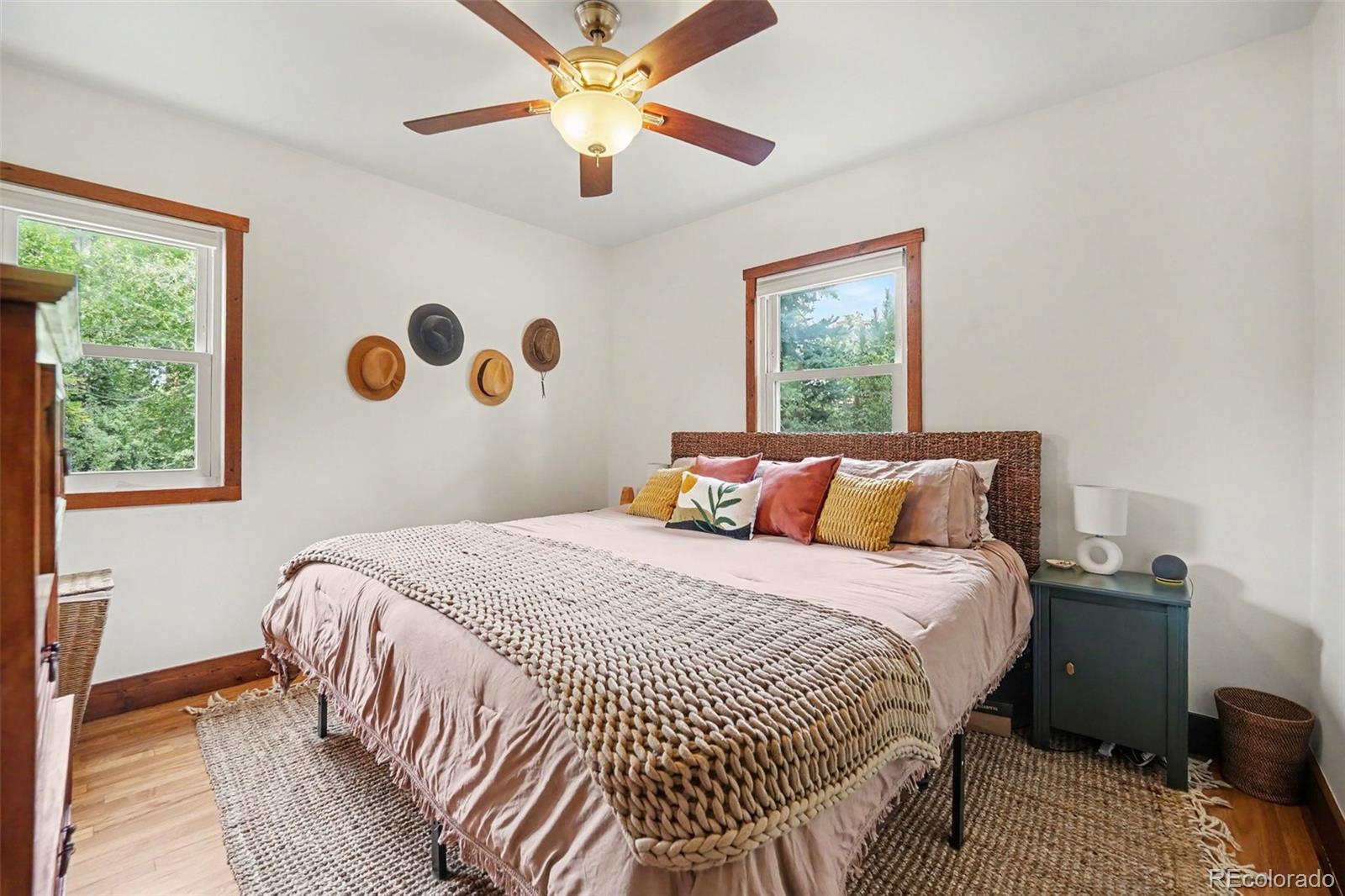MLS Image #16 for 2636 s pearl street,denver, Colorado