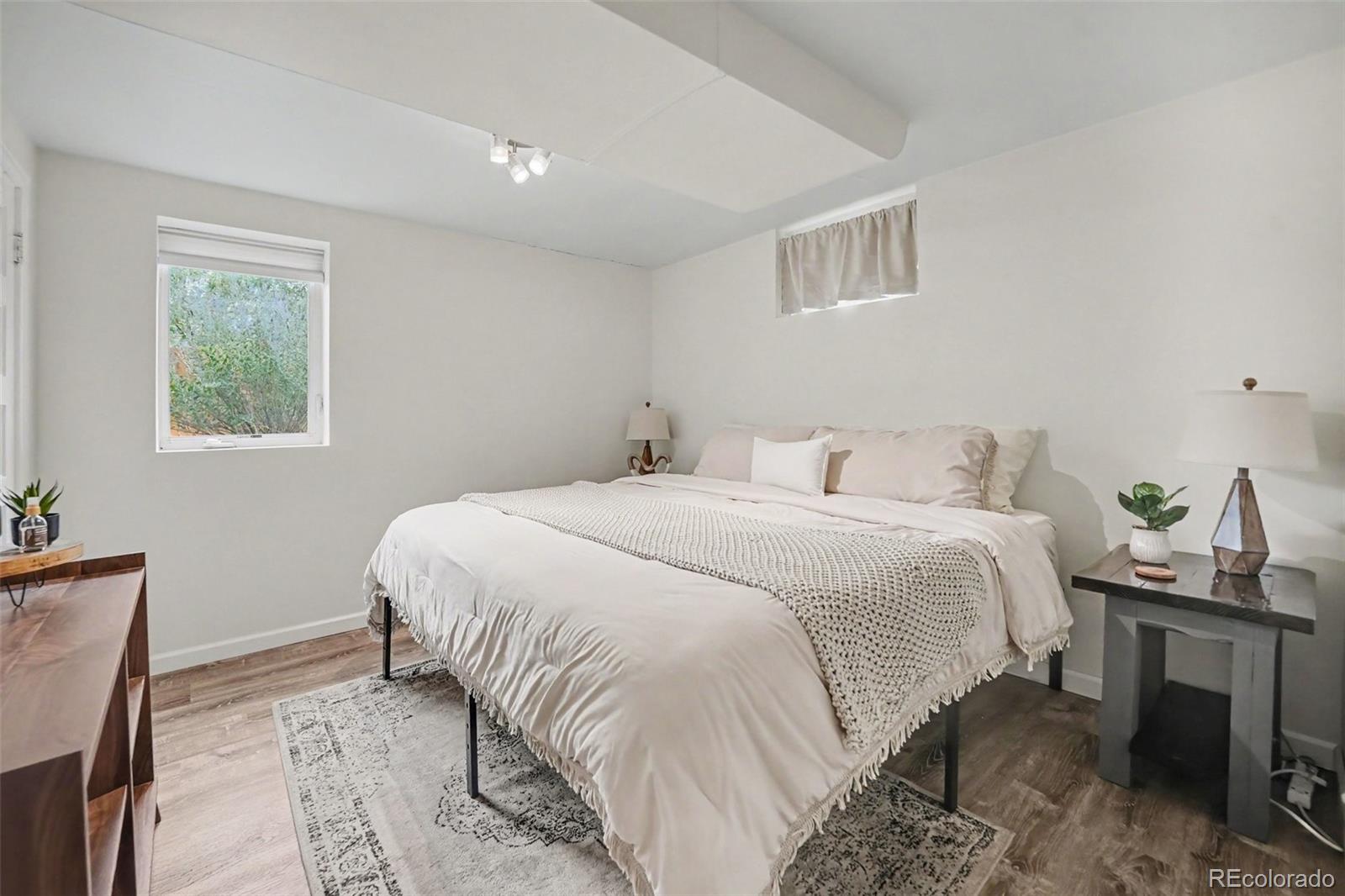 MLS Image #21 for 2636 s pearl street,denver, Colorado