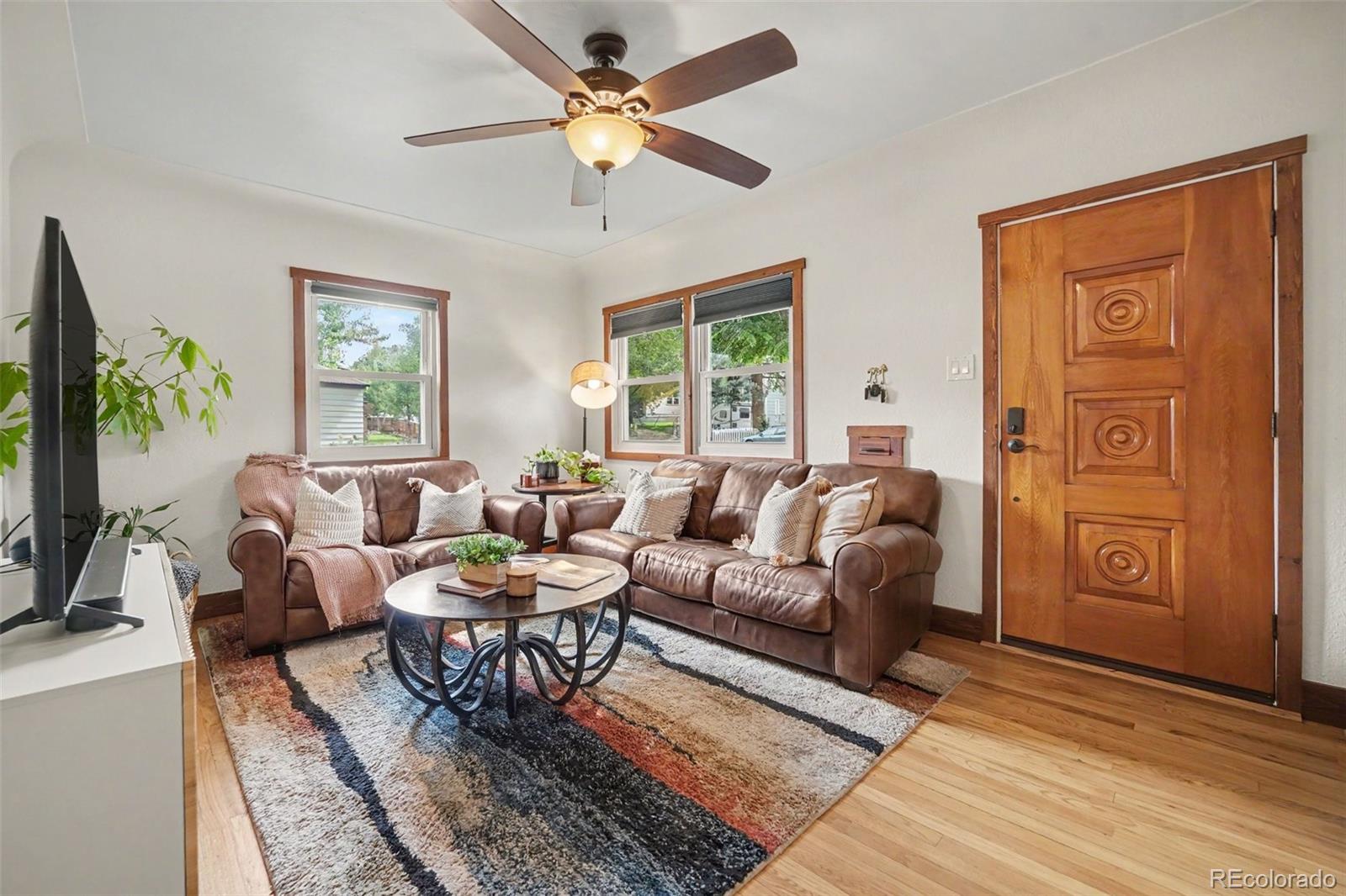 MLS Image #6 for 2636 s pearl street,denver, Colorado
