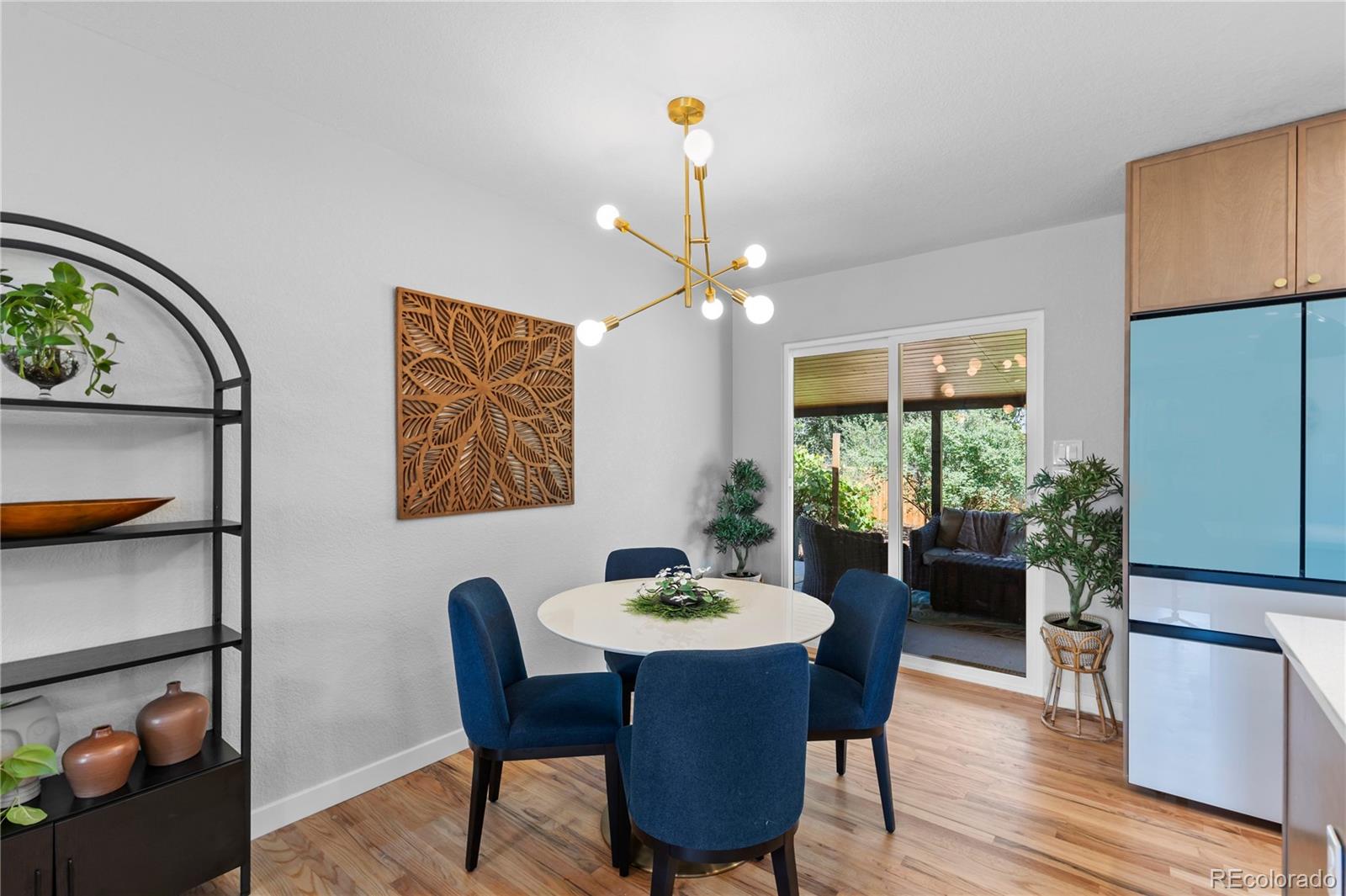 MLS Image #12 for 954 s ivy street,denver, Colorado