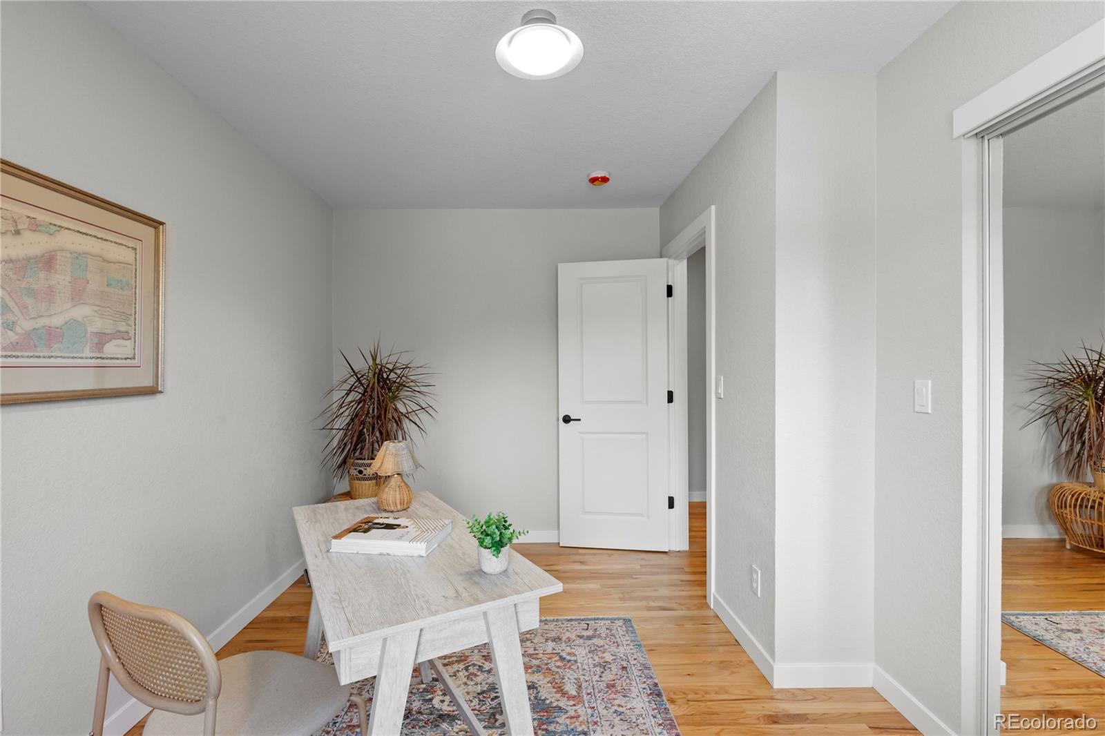 MLS Image #28 for 954 s ivy street,denver, Colorado