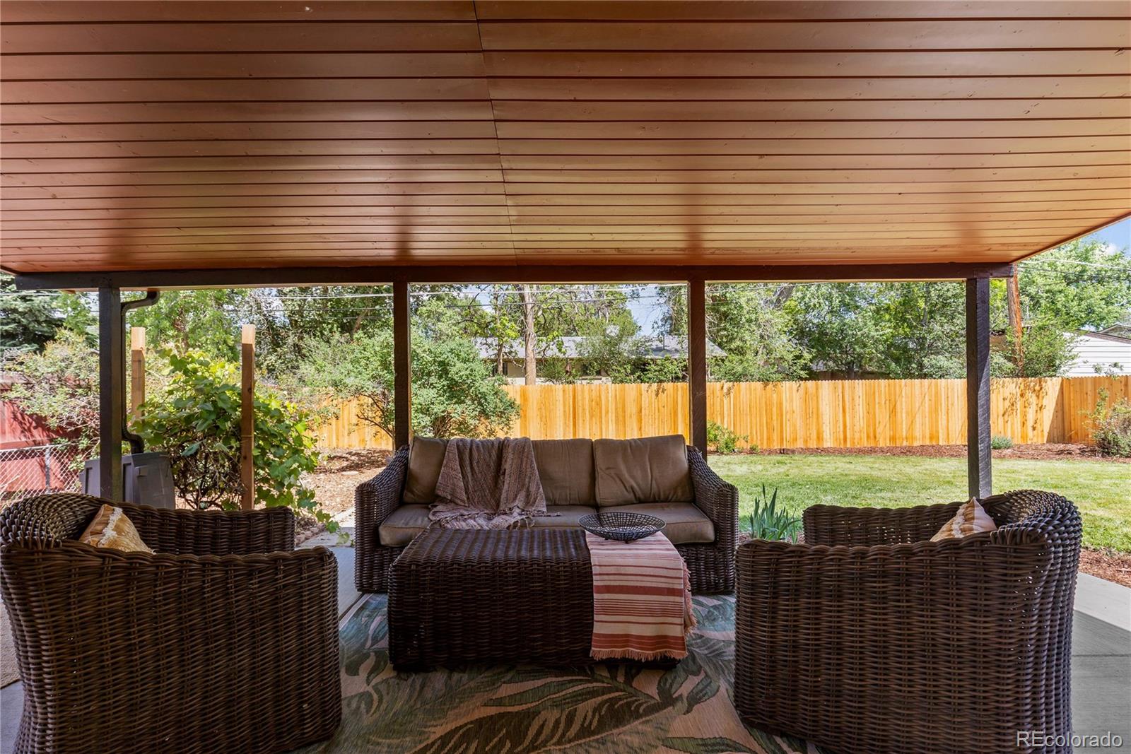 MLS Image #39 for 954 s ivy street,denver, Colorado