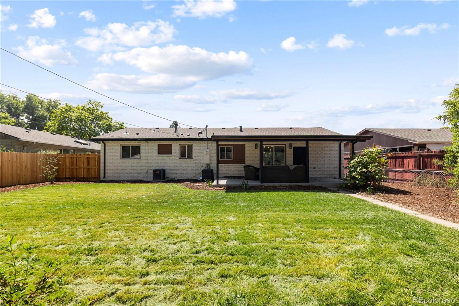 MLS Image #42 for 954 s ivy street,denver, Colorado