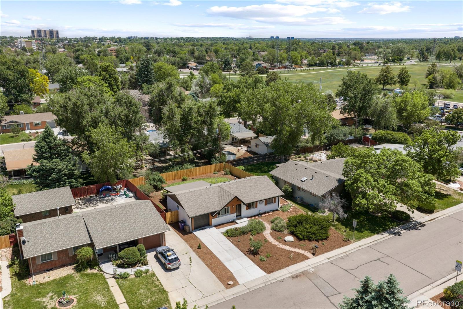 MLS Image #45 for 954 s ivy street,denver, Colorado