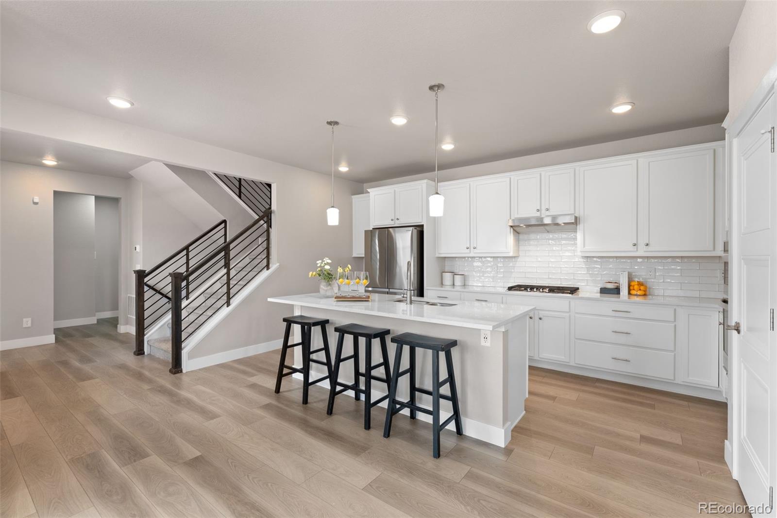 MLS Image #12 for 9751 e 62nd drive,denver, Colorado