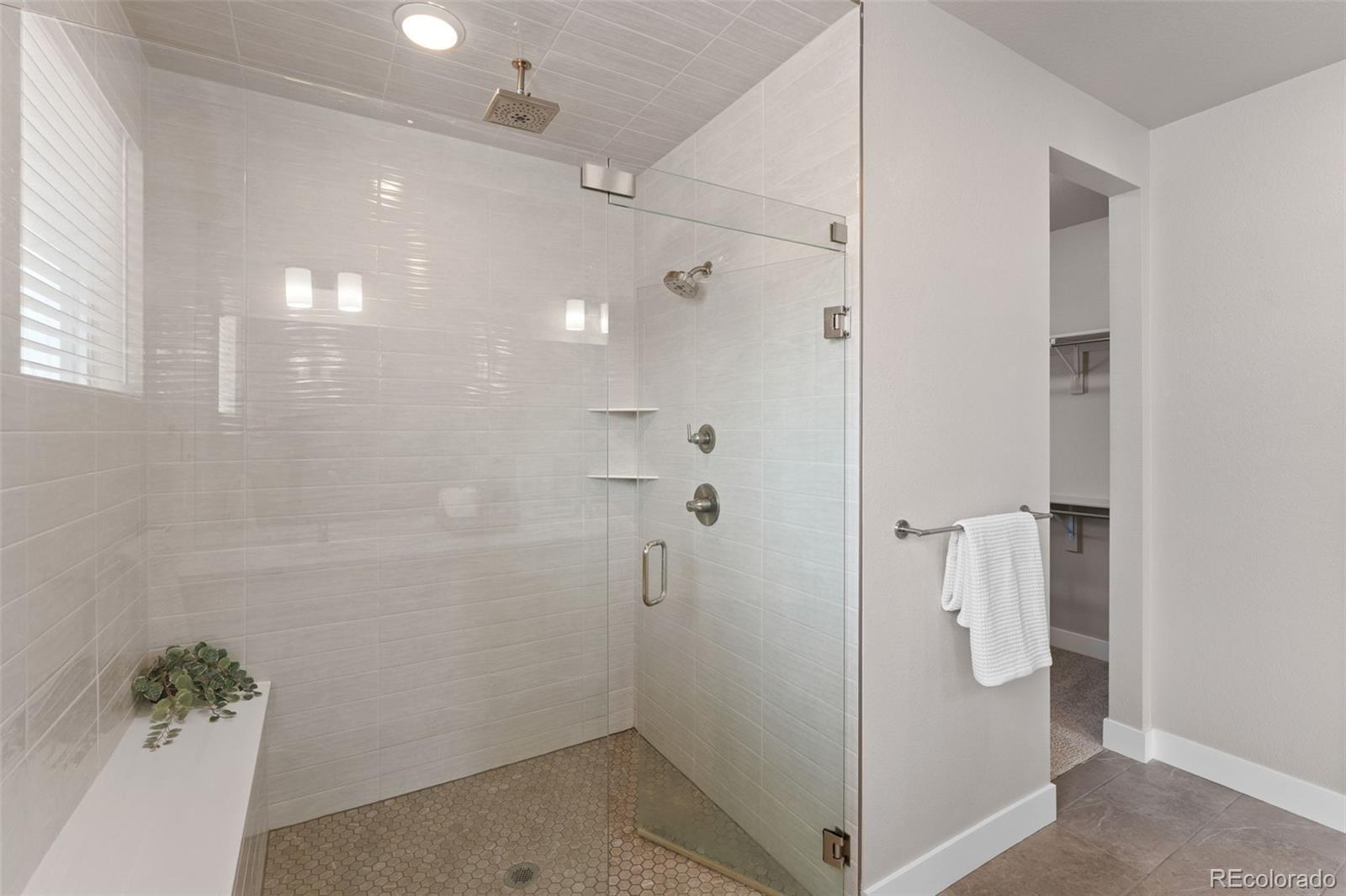 MLS Image #23 for 9751 e 62nd drive,denver, Colorado