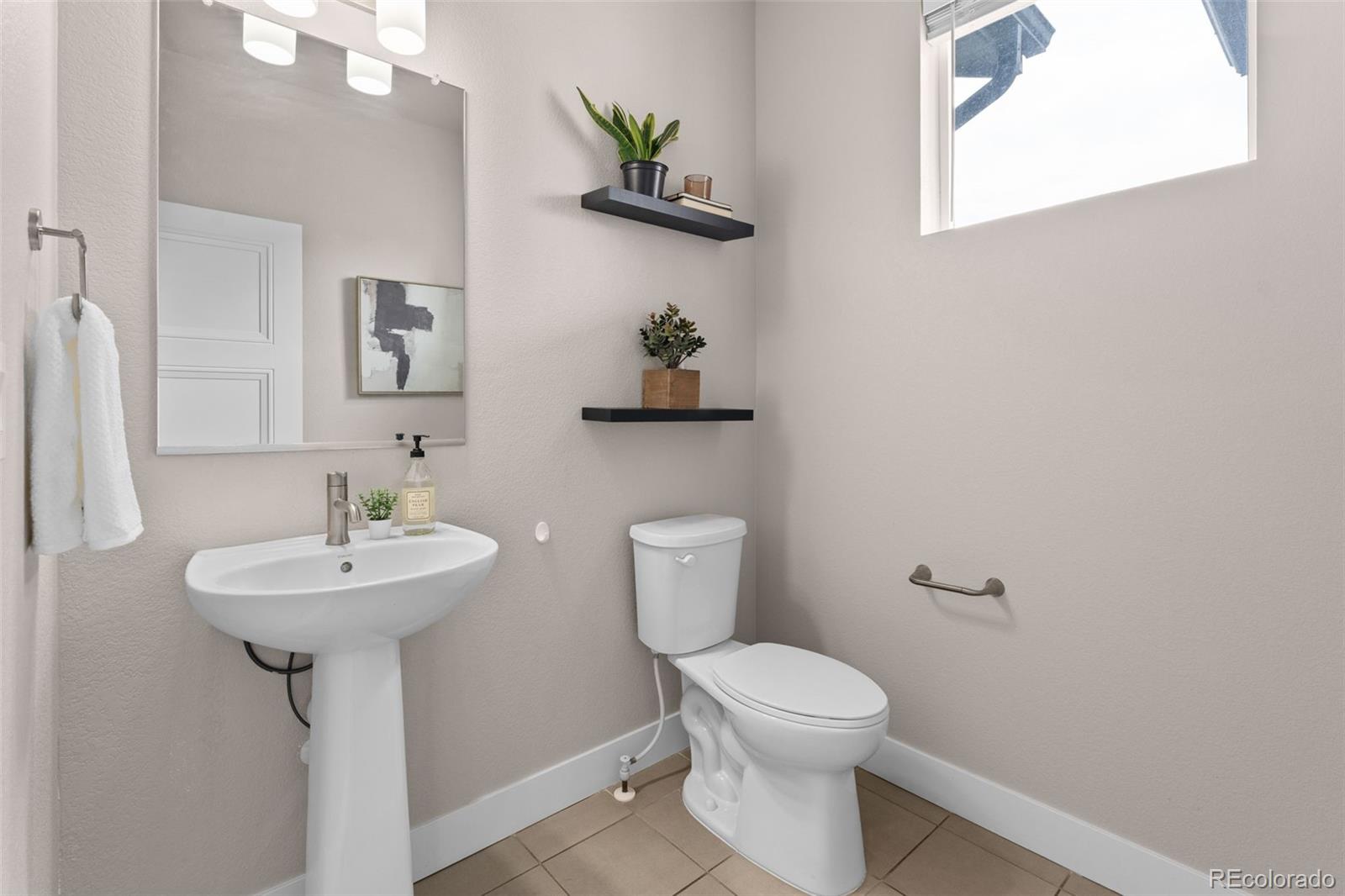 MLS Image #27 for 9751 e 62nd drive,denver, Colorado