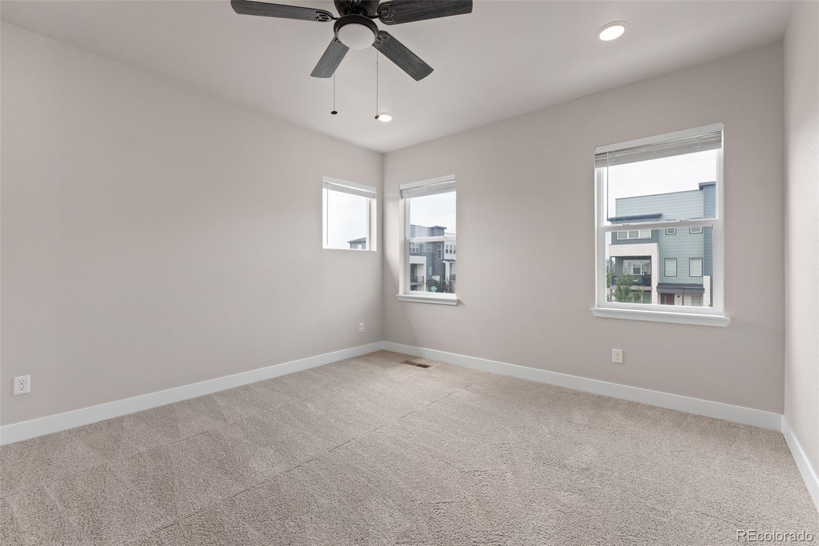 MLS Image #32 for 9751 e 62nd drive,denver, Colorado