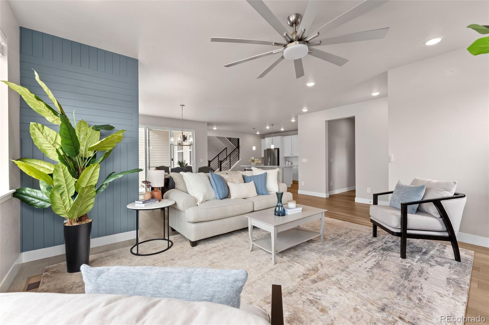 MLS Image #5 for 9751 e 62nd drive,denver, Colorado