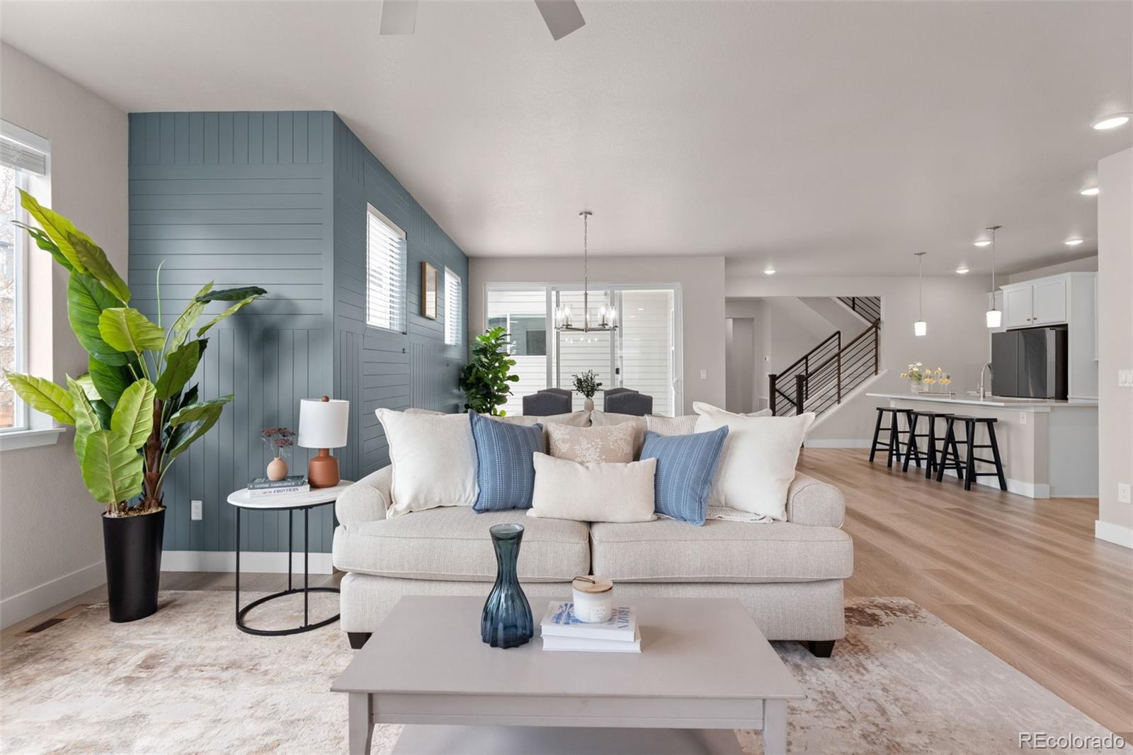 MLS Image #8 for 9751 e 62nd drive,denver, Colorado