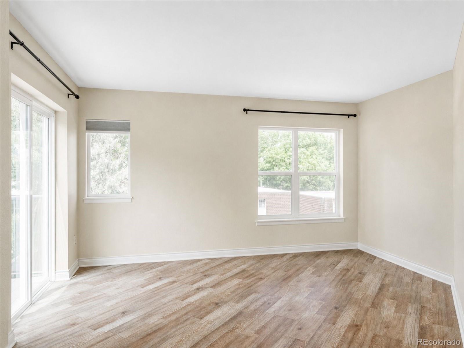 MLS Image #14 for 1226 s monaco street parkway,denver, Colorado