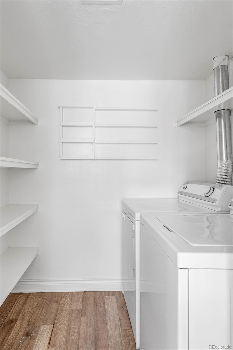 MLS Image #9 for 1226 s monaco street parkway,denver, Colorado