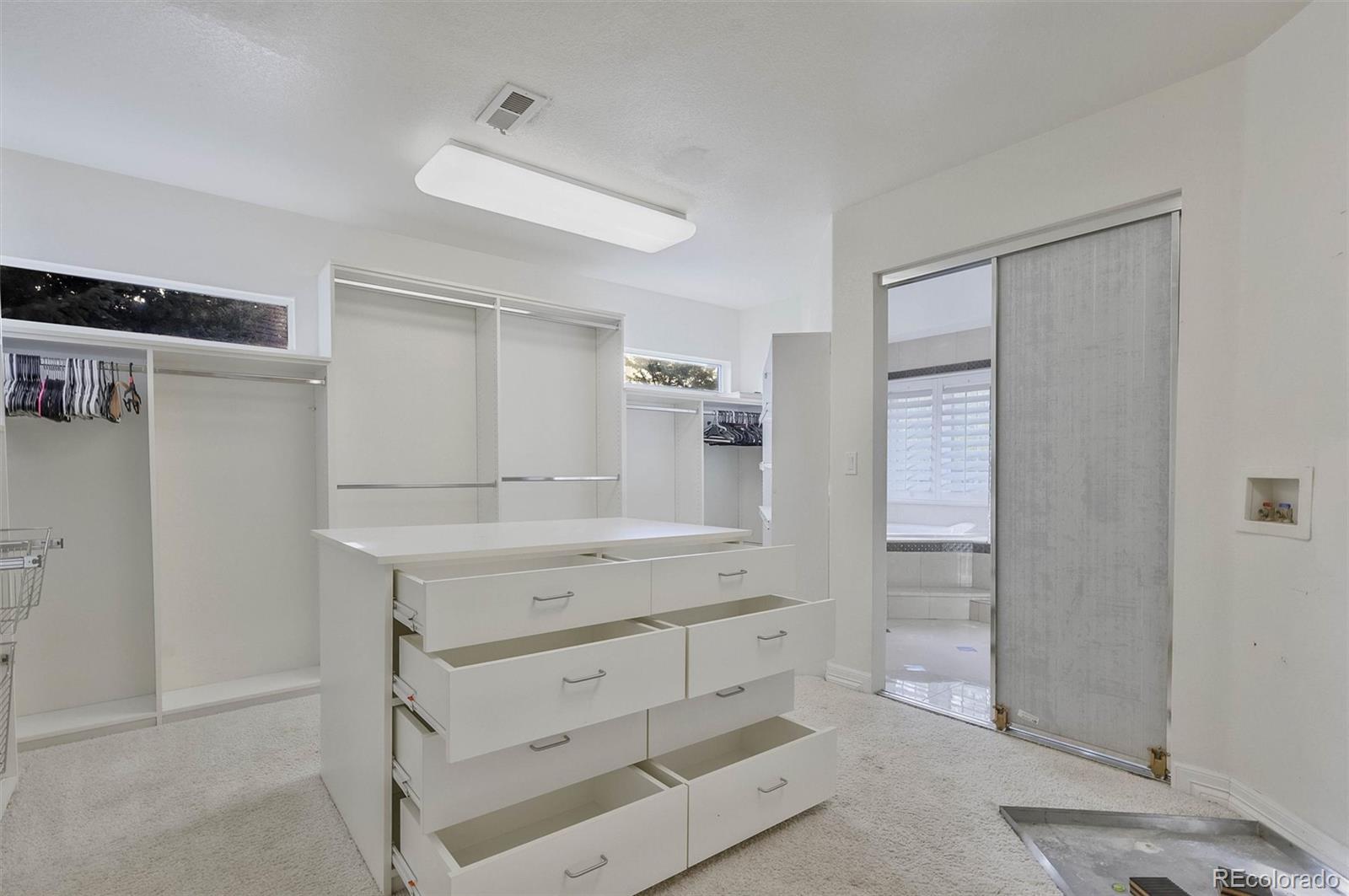 MLS Image #11 for 7018 s netherland way,aurora, Colorado