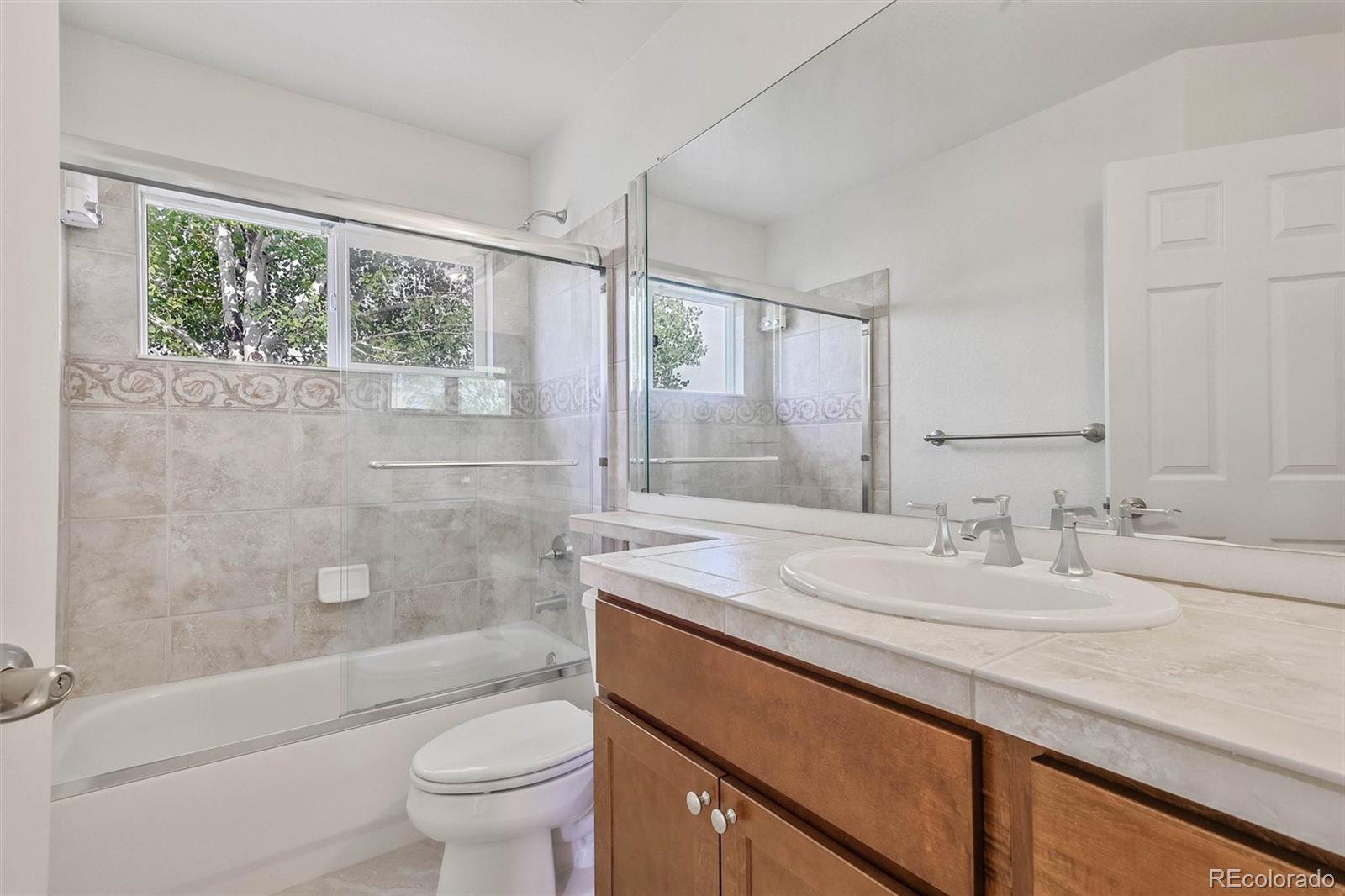 MLS Image #17 for 7018 s netherland way,aurora, Colorado