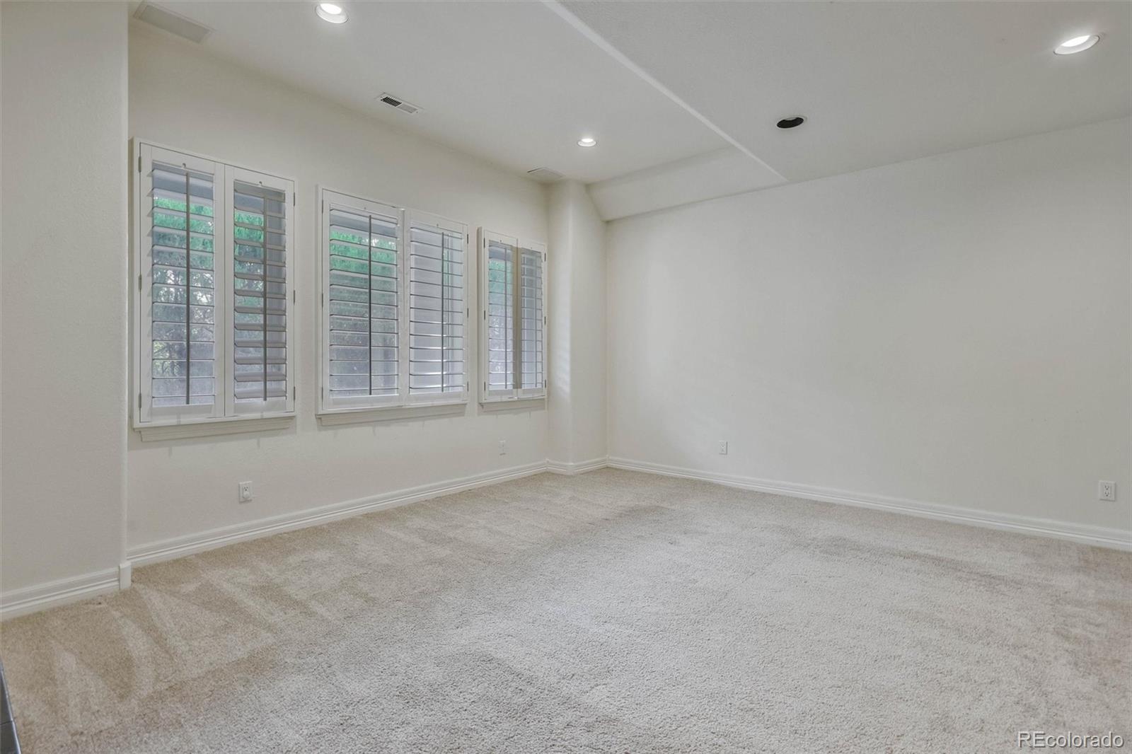 MLS Image #29 for 7018 s netherland way,aurora, Colorado
