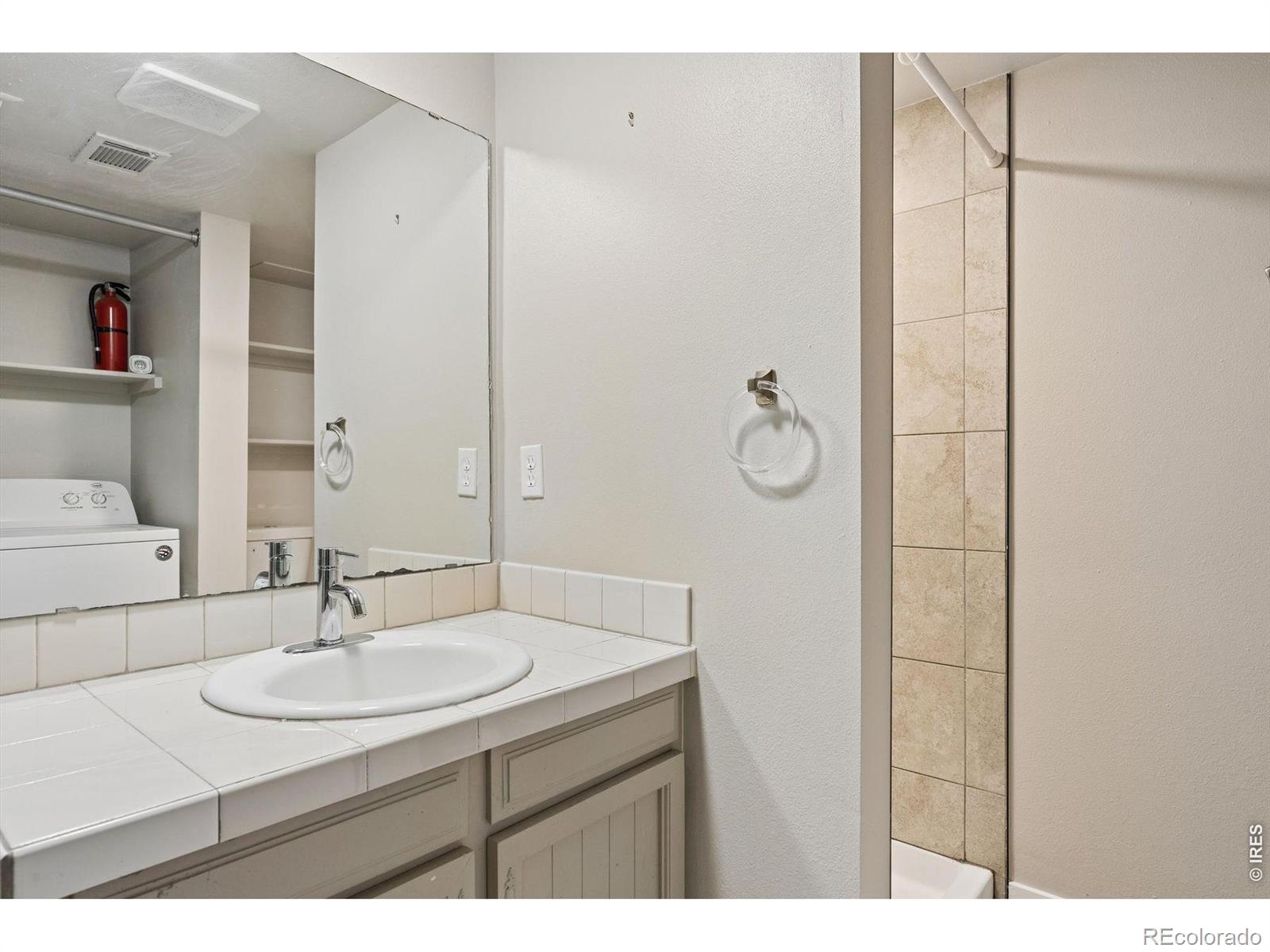 MLS Image #28 for 3000  regatta lane,fort collins, Colorado