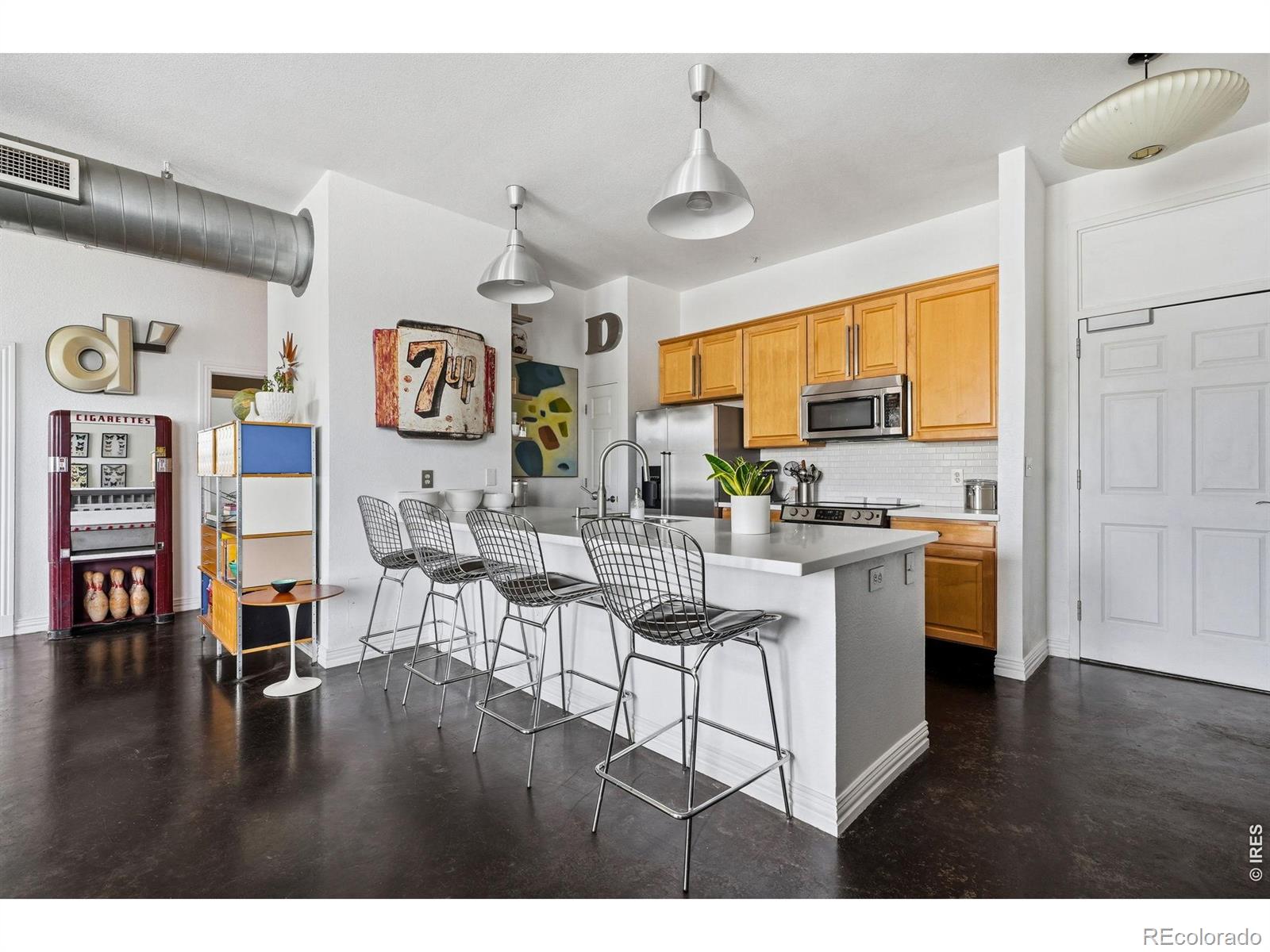 MLS Image #11 for 277 n broadway  209,denver, Colorado
