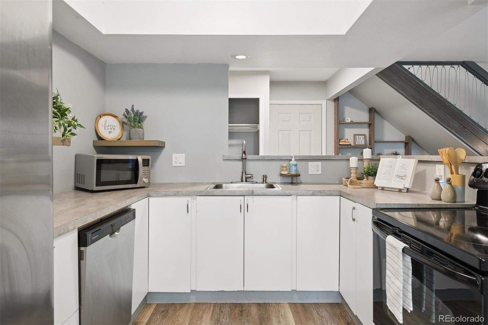 MLS Image #8 for 3000  regatta lane,fort collins, Colorado