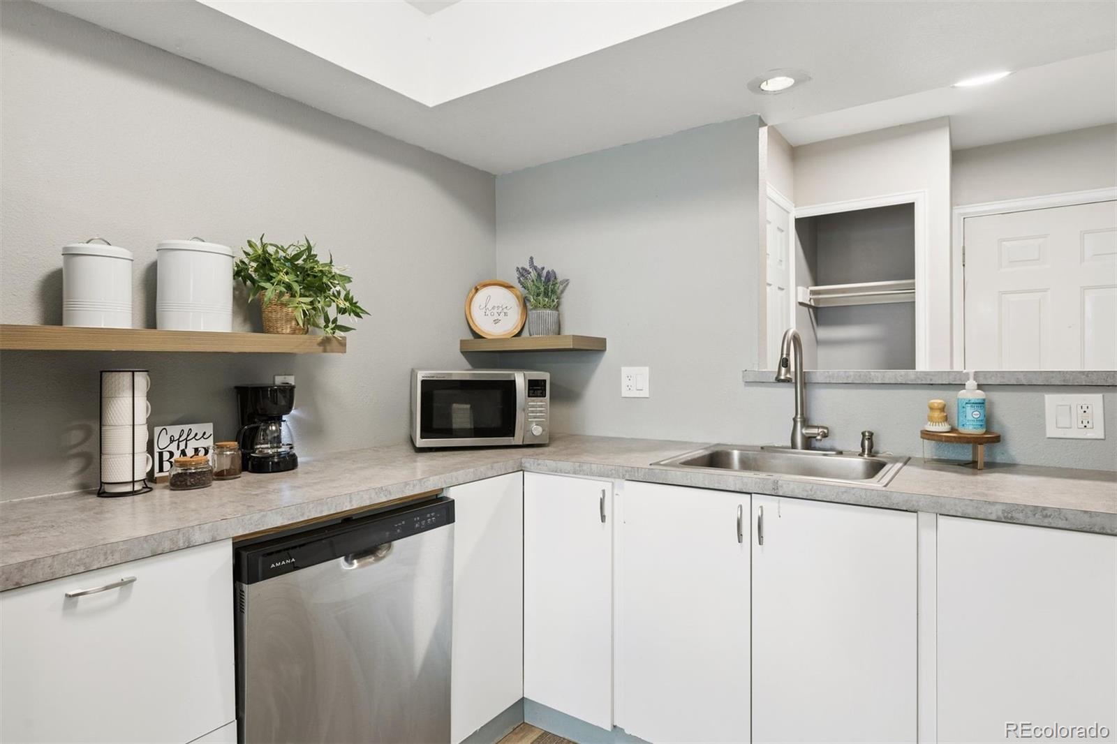MLS Image #9 for 3000  regatta lane,fort collins, Colorado