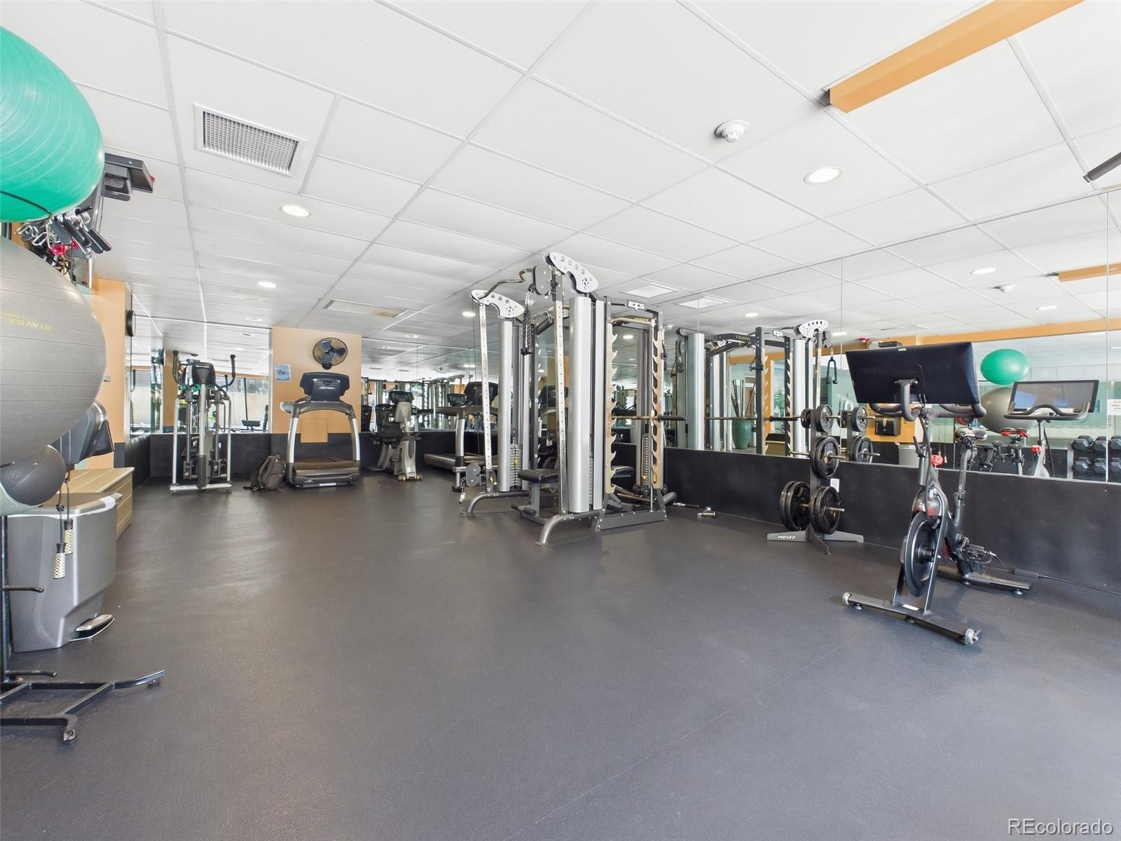 MLS Image #12 for 2  adams street 905,denver, Colorado