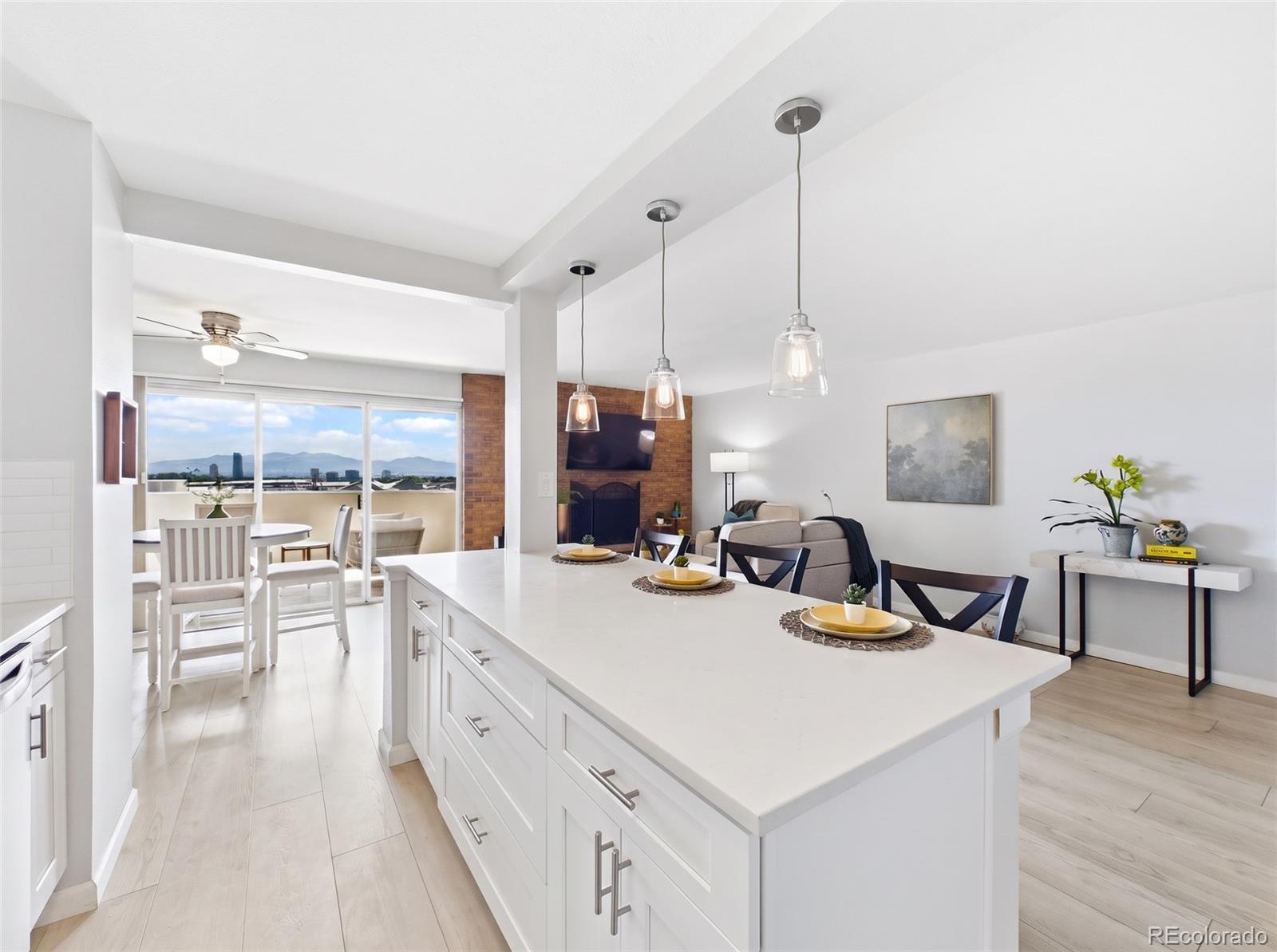MLS Image #16 for 2  adams street 905,denver, Colorado