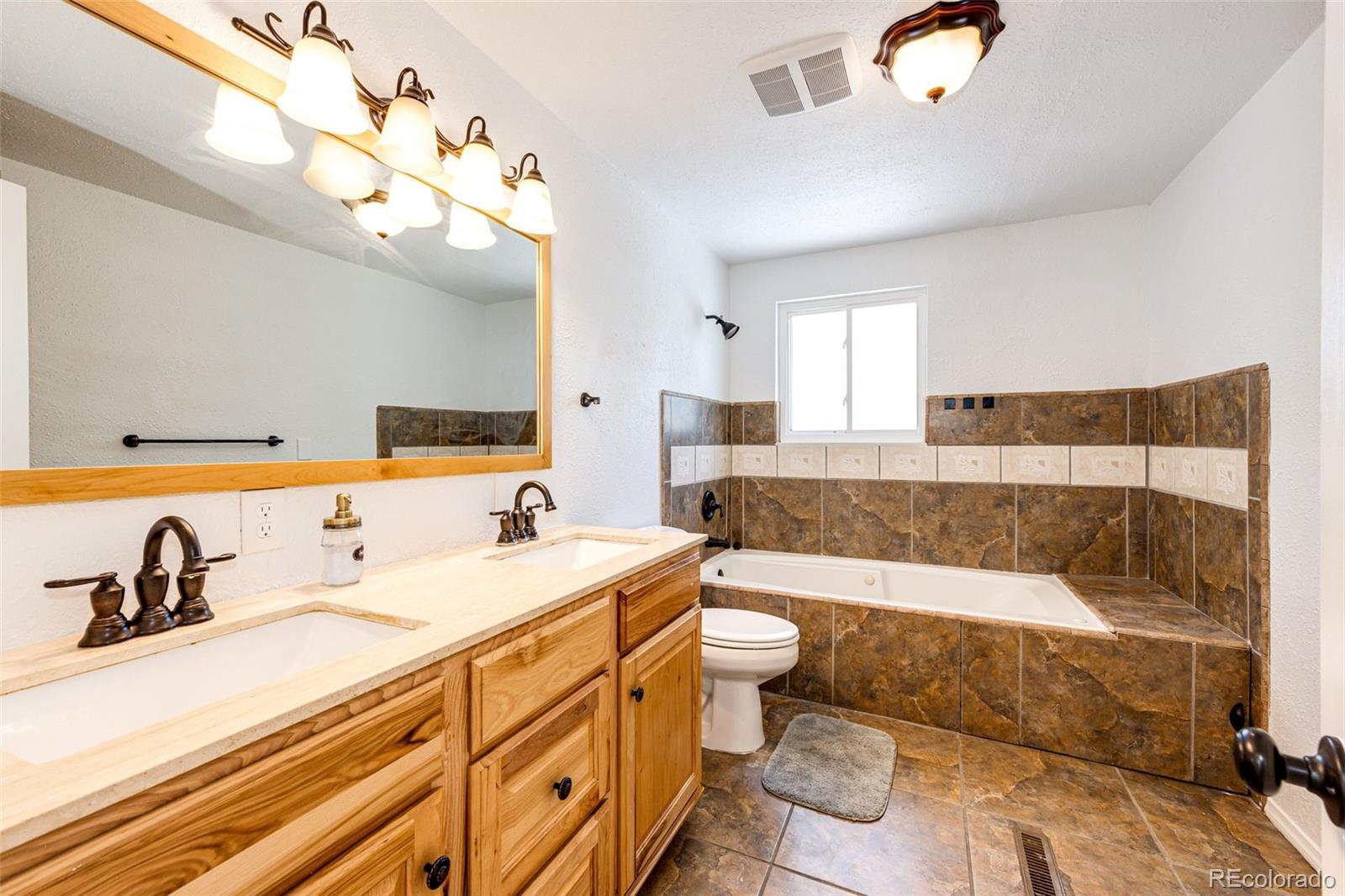 MLS Image #16 for 7124  ingalls court,arvada, Colorado
