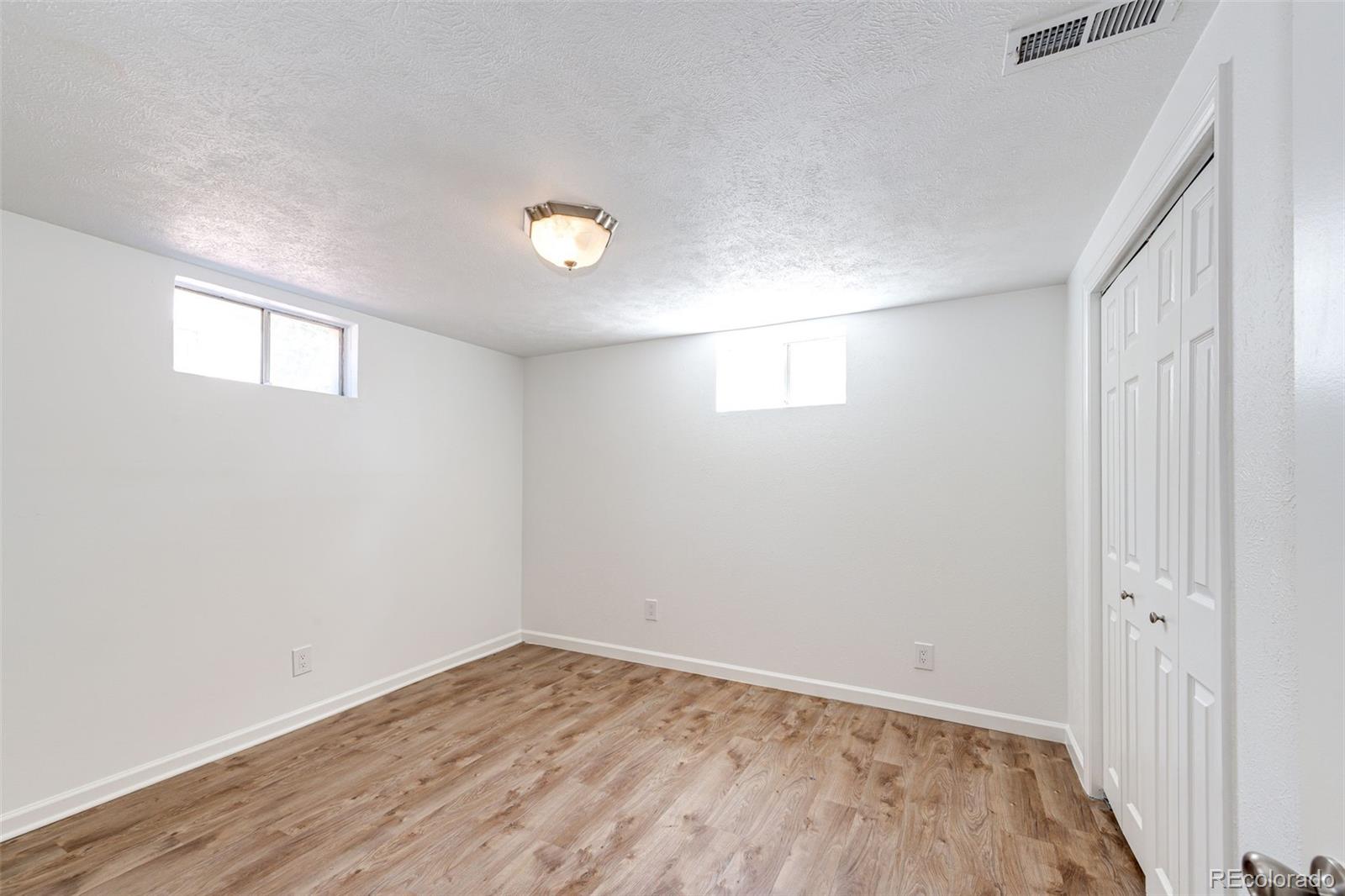 MLS Image #26 for 7124  ingalls court,arvada, Colorado