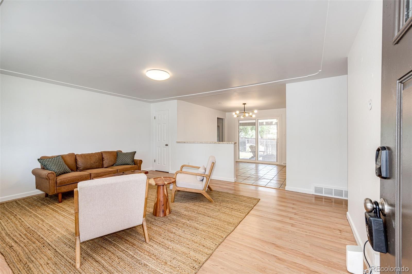 MLS Image #3 for 7124  ingalls court,arvada, Colorado