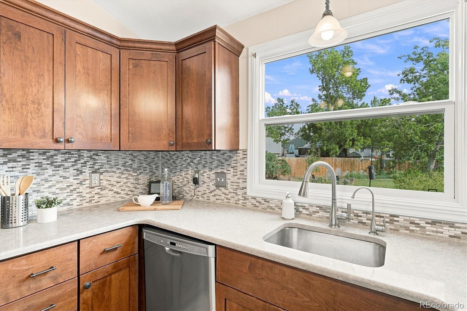 MLS Image #13 for 9427 w nichols place,littleton, Colorado