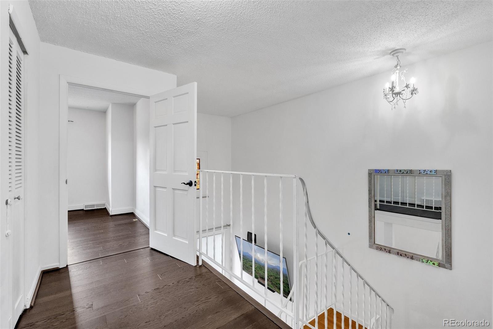 MLS Image #20 for 12005 e yale avenue,aurora, Colorado