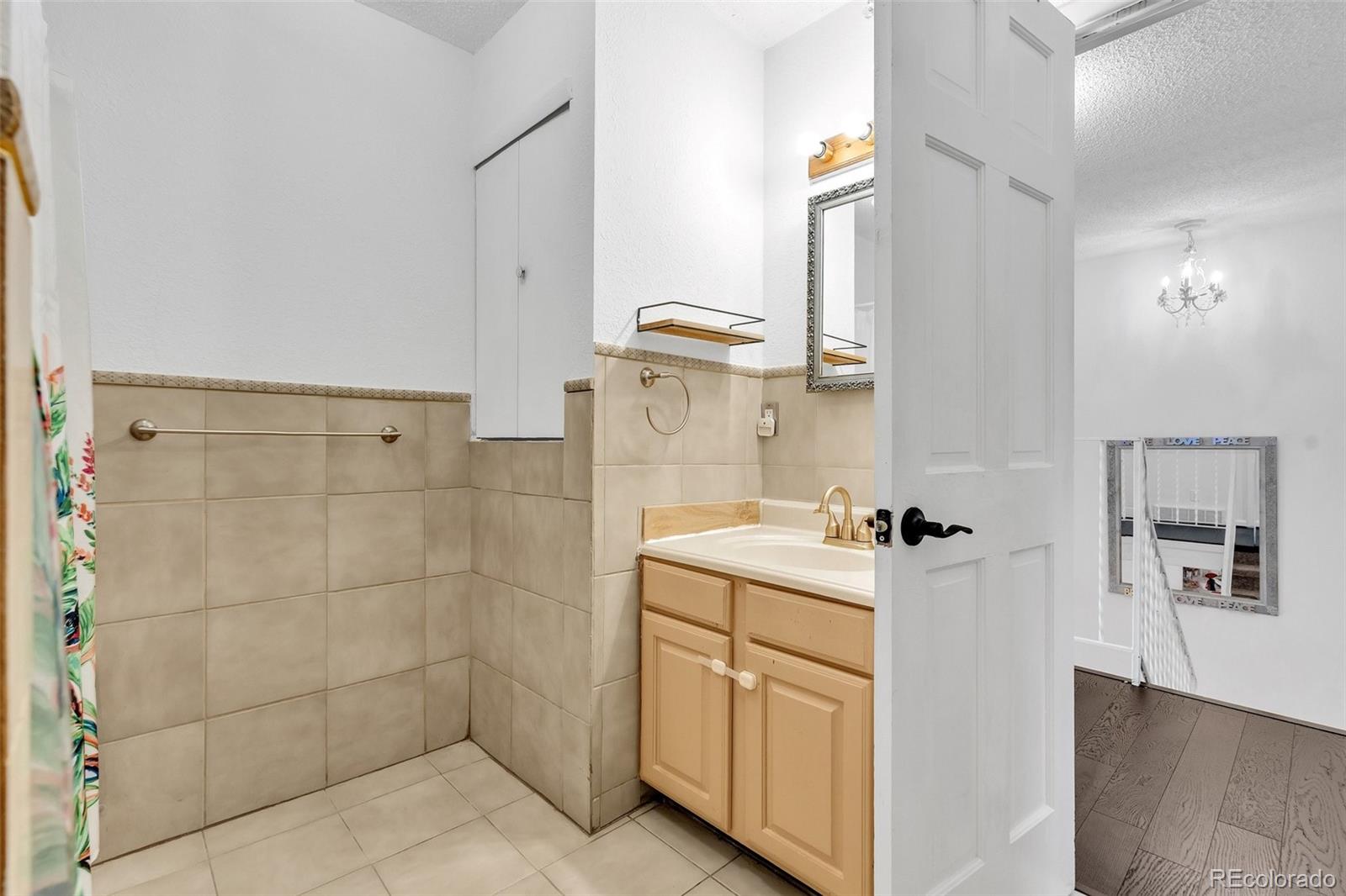 MLS Image #23 for 12005 e yale avenue,aurora, Colorado