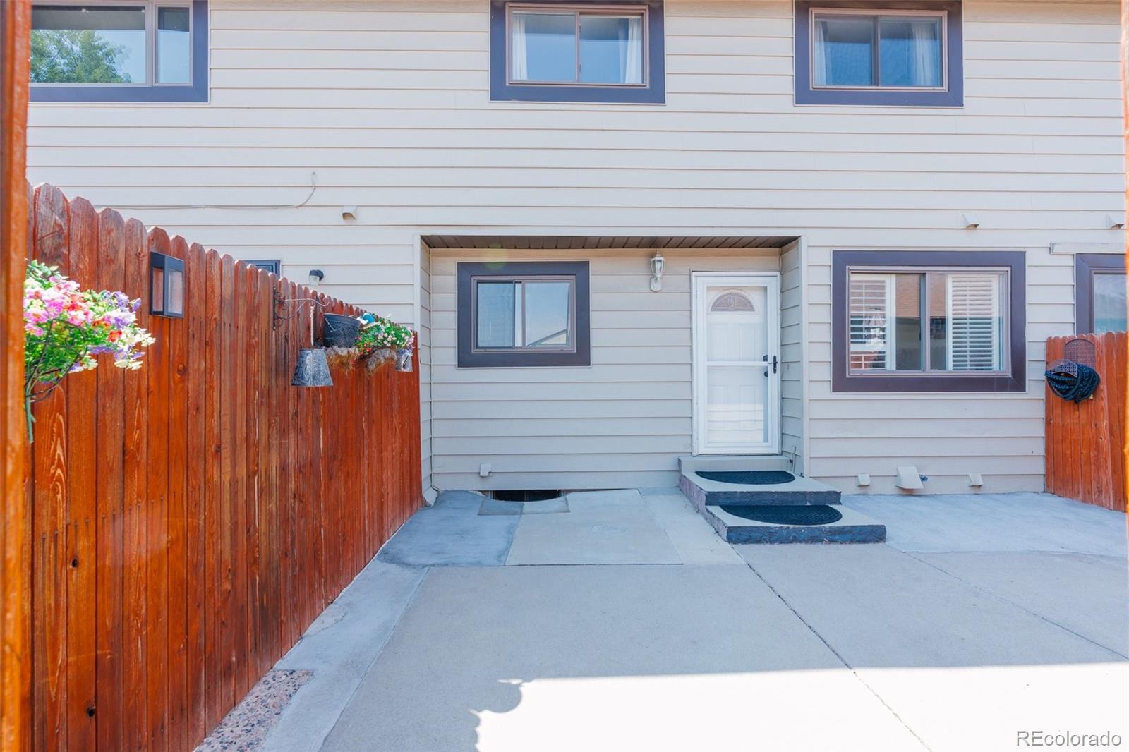 MLS Image #38 for 12005 e yale avenue,aurora, Colorado