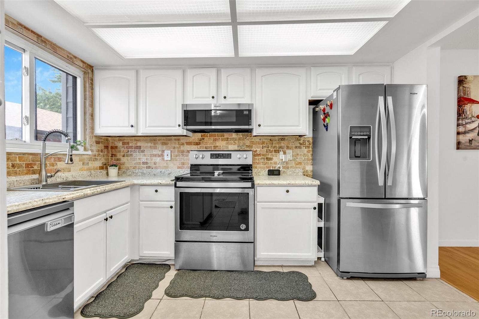 MLS Image #5 for 12005 e yale avenue,aurora, Colorado
