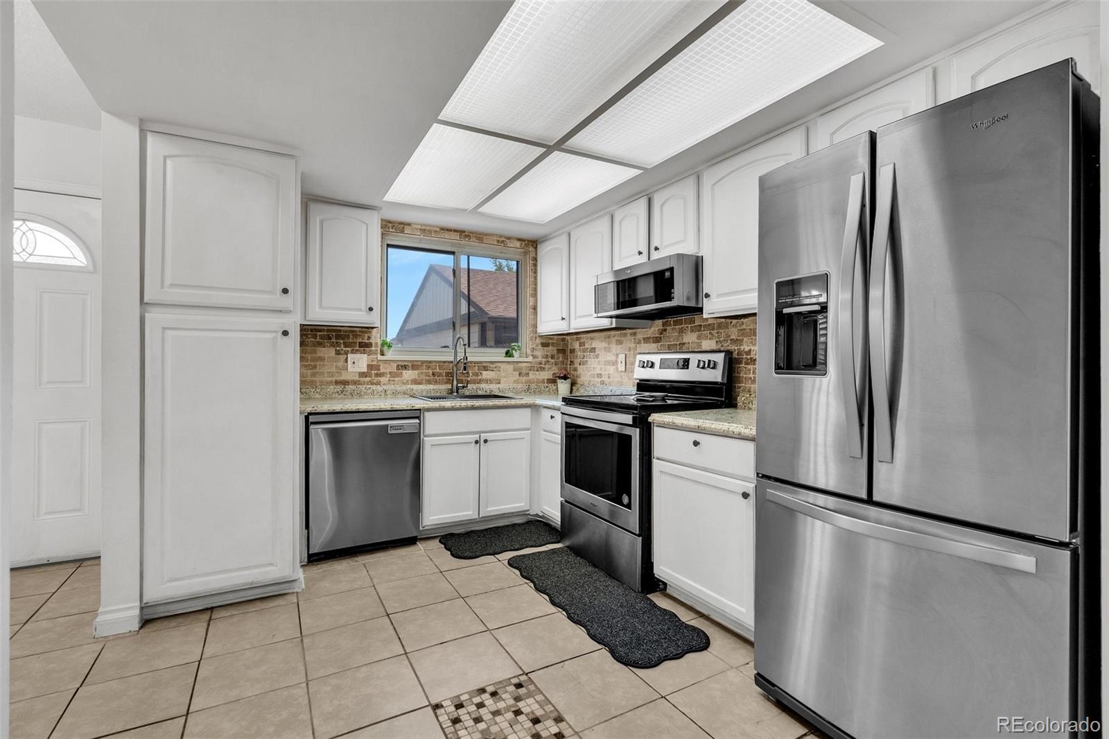 MLS Image #6 for 12005 e yale avenue,aurora, Colorado